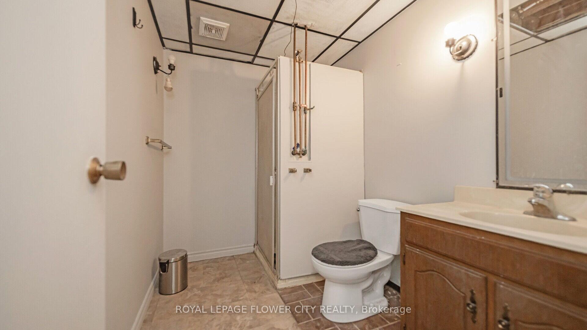 Photo 28 of 212 Carter Avenue, Waterloo, Lincoln Heights — HOMEH