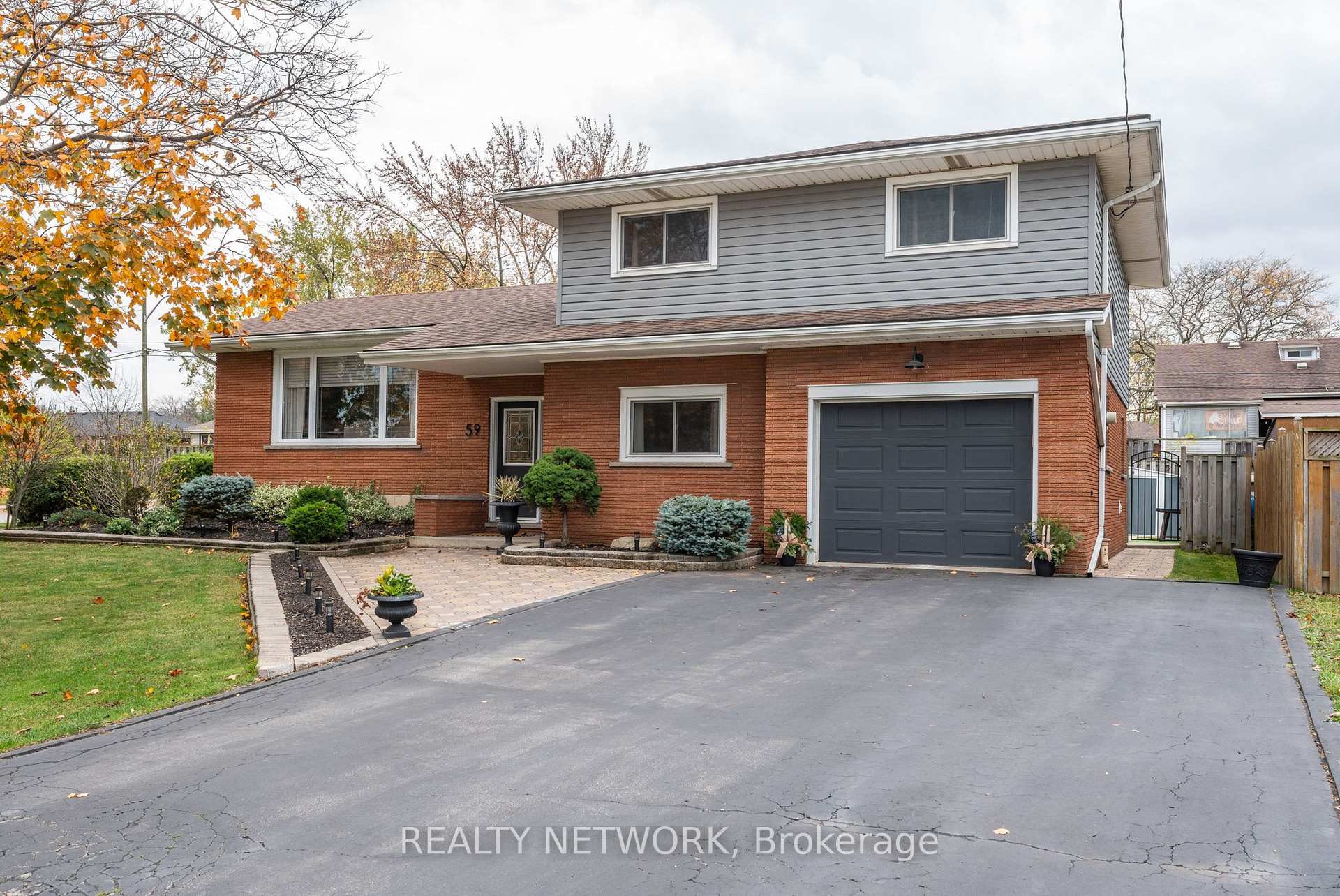 Photo 12 of 59 Felker Avenue, Hamilton, Stoney Creek — HOMEH