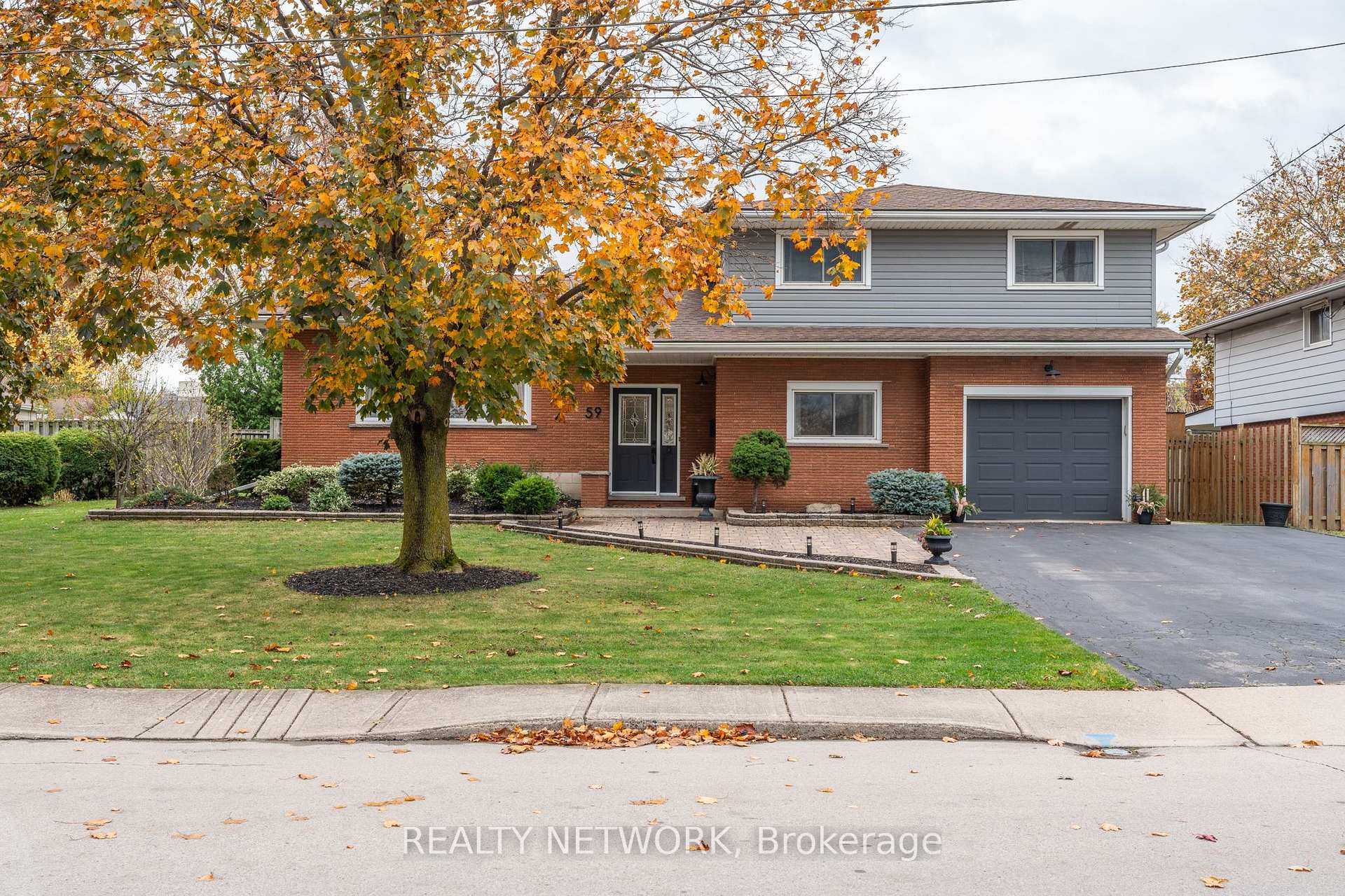 Photo 32 of 59 Felker Avenue, Hamilton, Stoney Creek — HOMEH