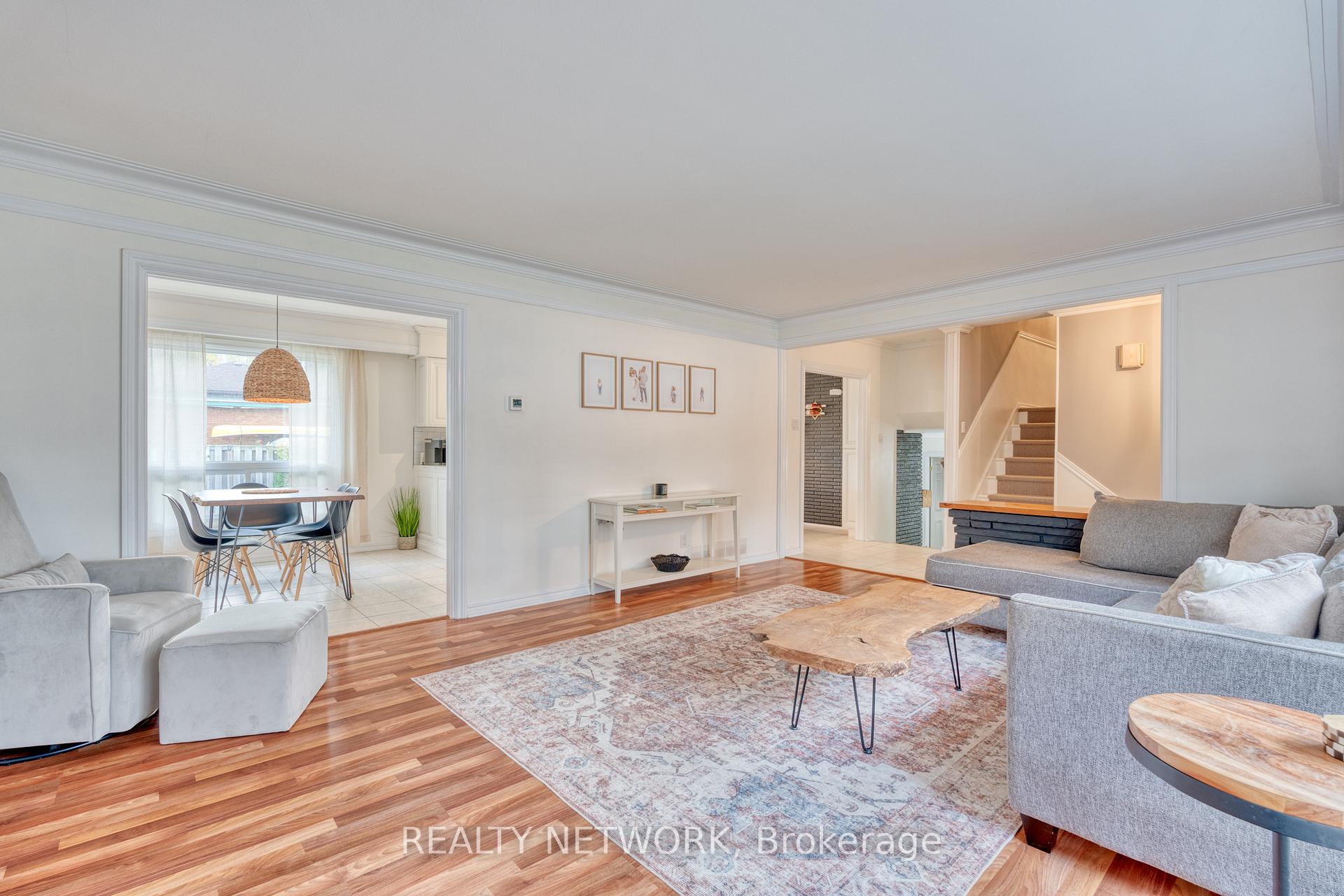 Photo 3 of 59 Felker Avenue, Hamilton, Stoney Creek — HOMEH