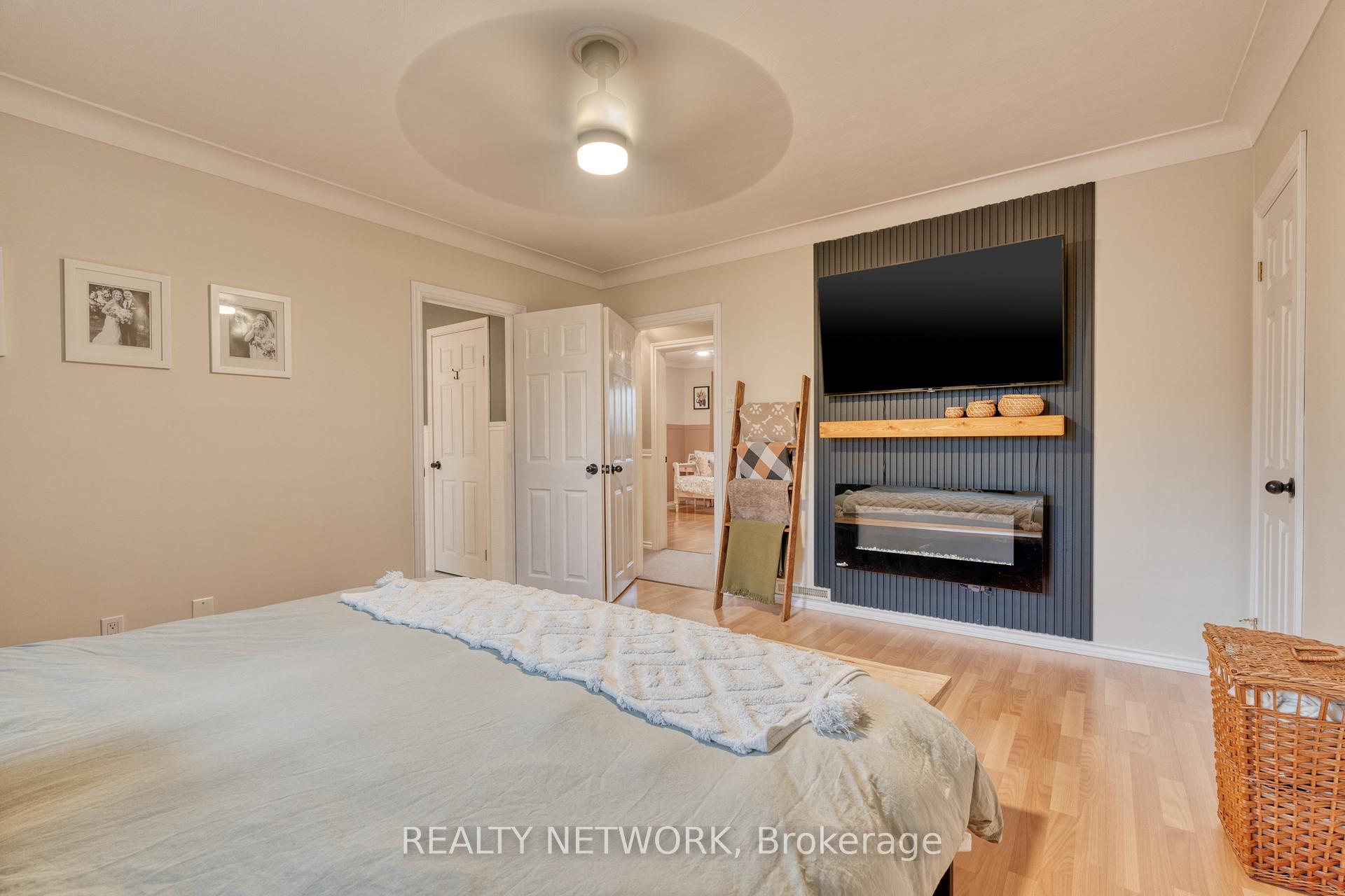 Photo 36 of 59 Felker Avenue, Hamilton, Stoney Creek — HOMEH