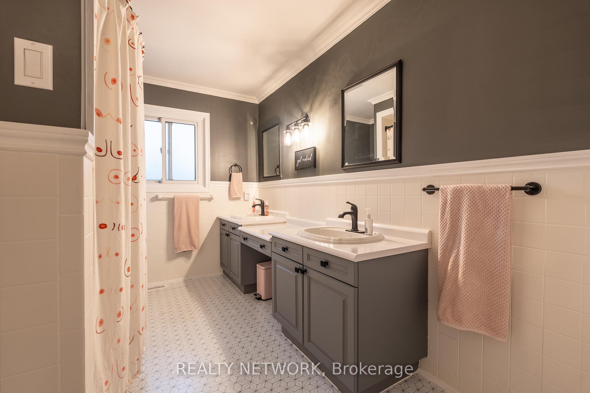 Photo 24 of 59 Felker Avenue, Hamilton, Stoney Creek — HOMEH