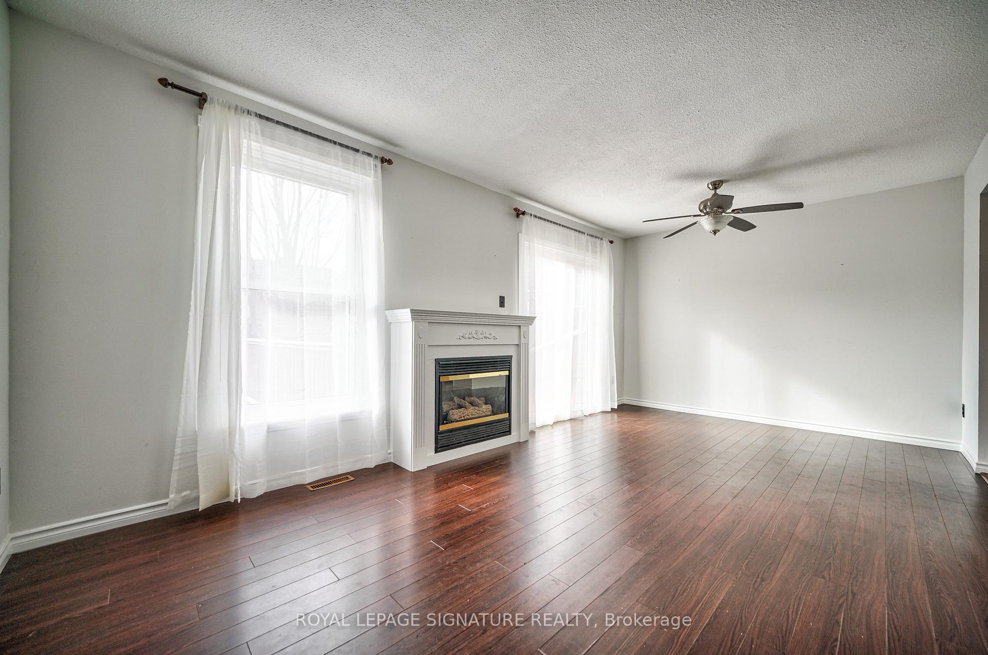 Photo 20 of 16 Christie Crescent, Barrie, Letitia Heights — HOMEH
