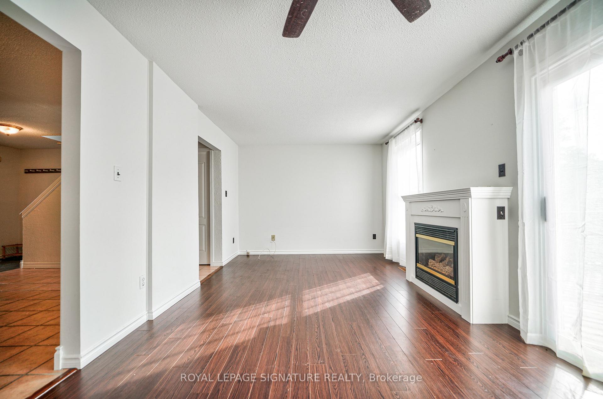 Photo 35 of 16 Christie Crescent, Barrie, Letitia Heights — HOMEH