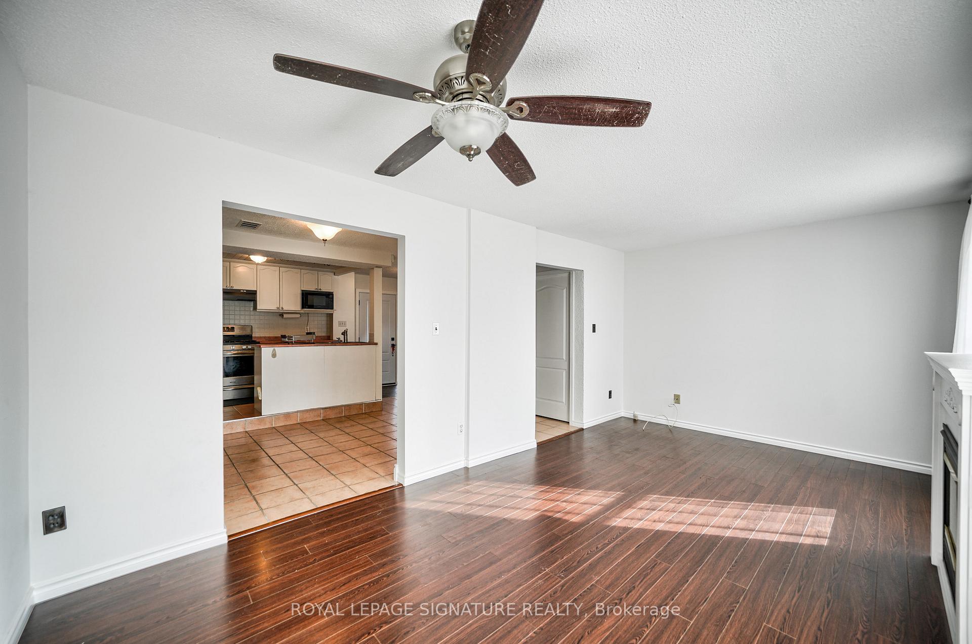 Photo 6 of 16 Christie Crescent, Barrie, Letitia Heights — HOMEH
