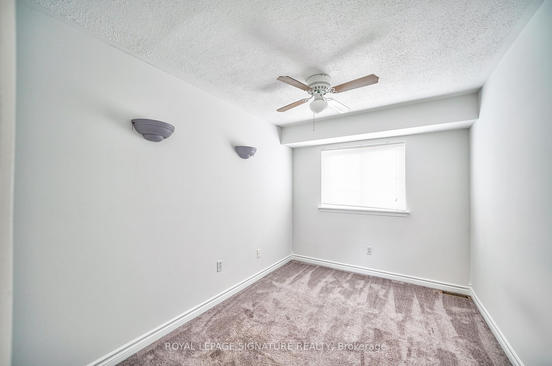 Photo 8 of 16 Christie Crescent, Barrie, Letitia Heights — HOMEH