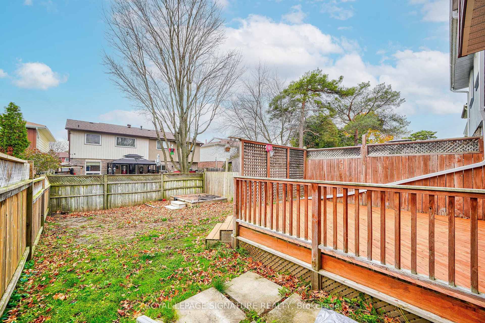 Photo 32 of 16 Christie Crescent, Barrie, Letitia Heights — HOMEH