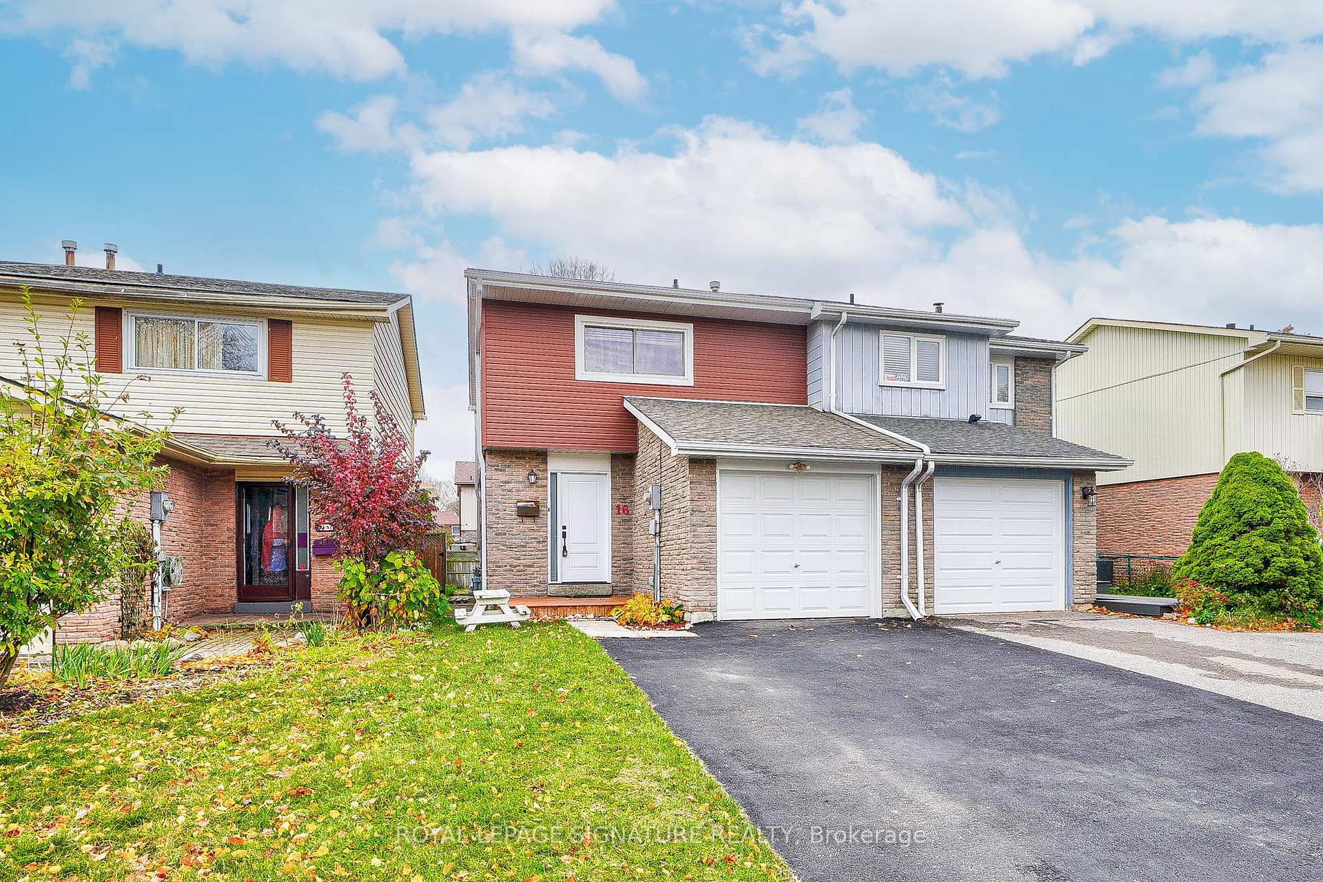 Photo 31 of 16 Christie Crescent, Barrie, Letitia Heights — HOMEH