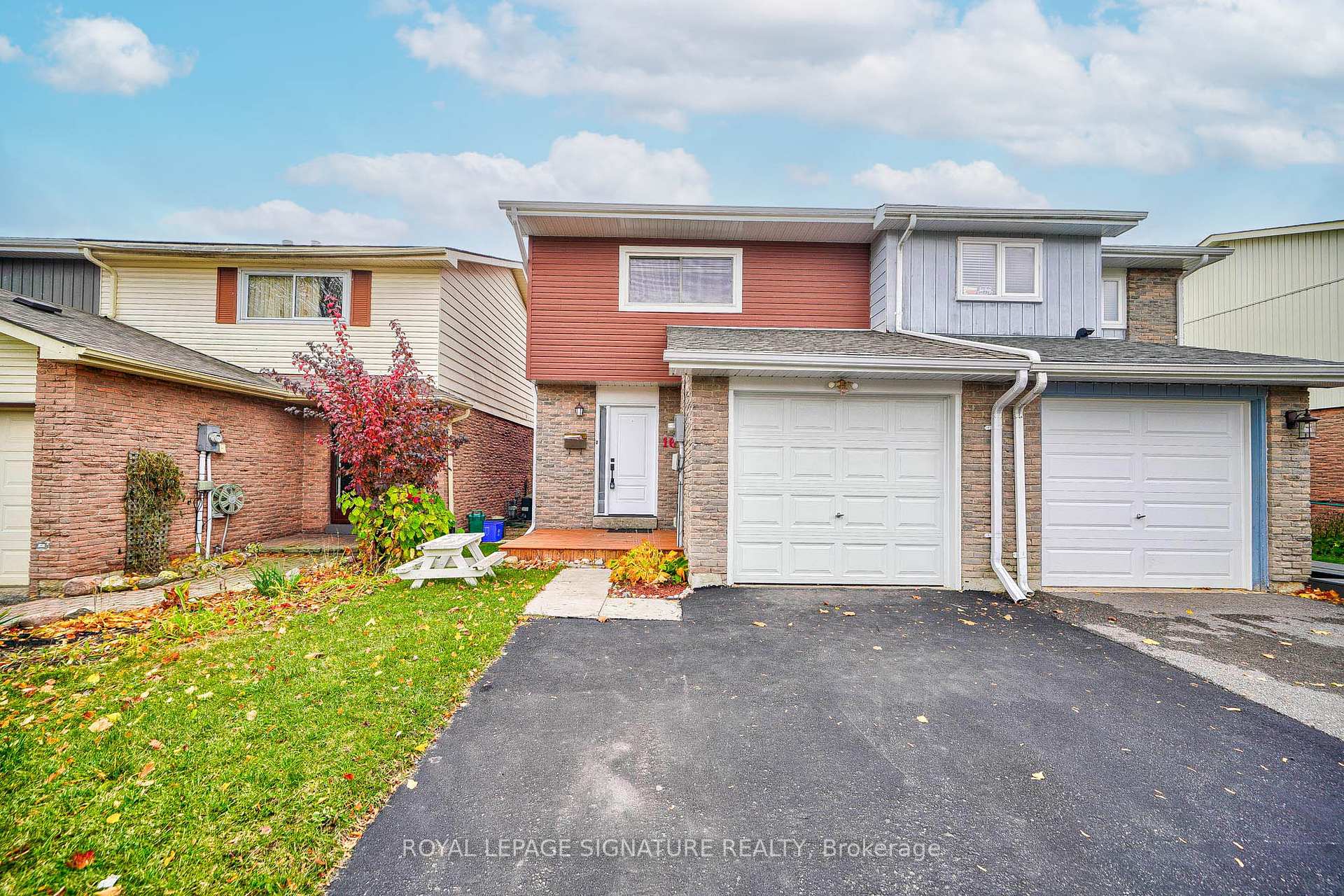 Photo 27 of 16 Christie Crescent, Barrie, Letitia Heights — HOMEH