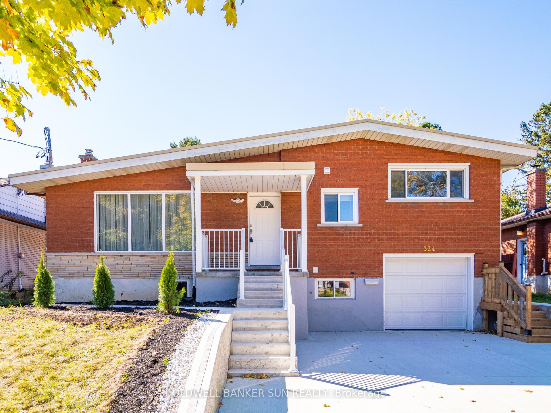 Photo 3 of 324 Rosemount Drive, Kitchener, Rosemount — HOMEH