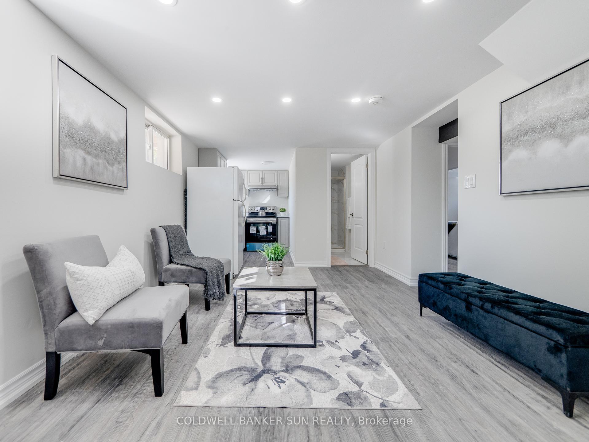 Photo 17 of 324 Rosemount Drive, Kitchener, Rosemount — HOMEH