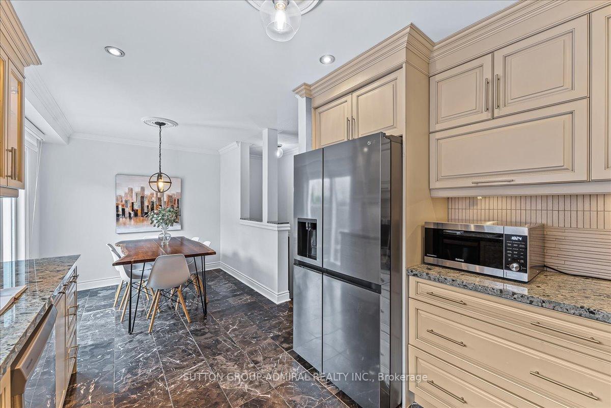 Photo 15 of 24 Lucerne Drive, Vaughan, Vellore Village — HOMEH