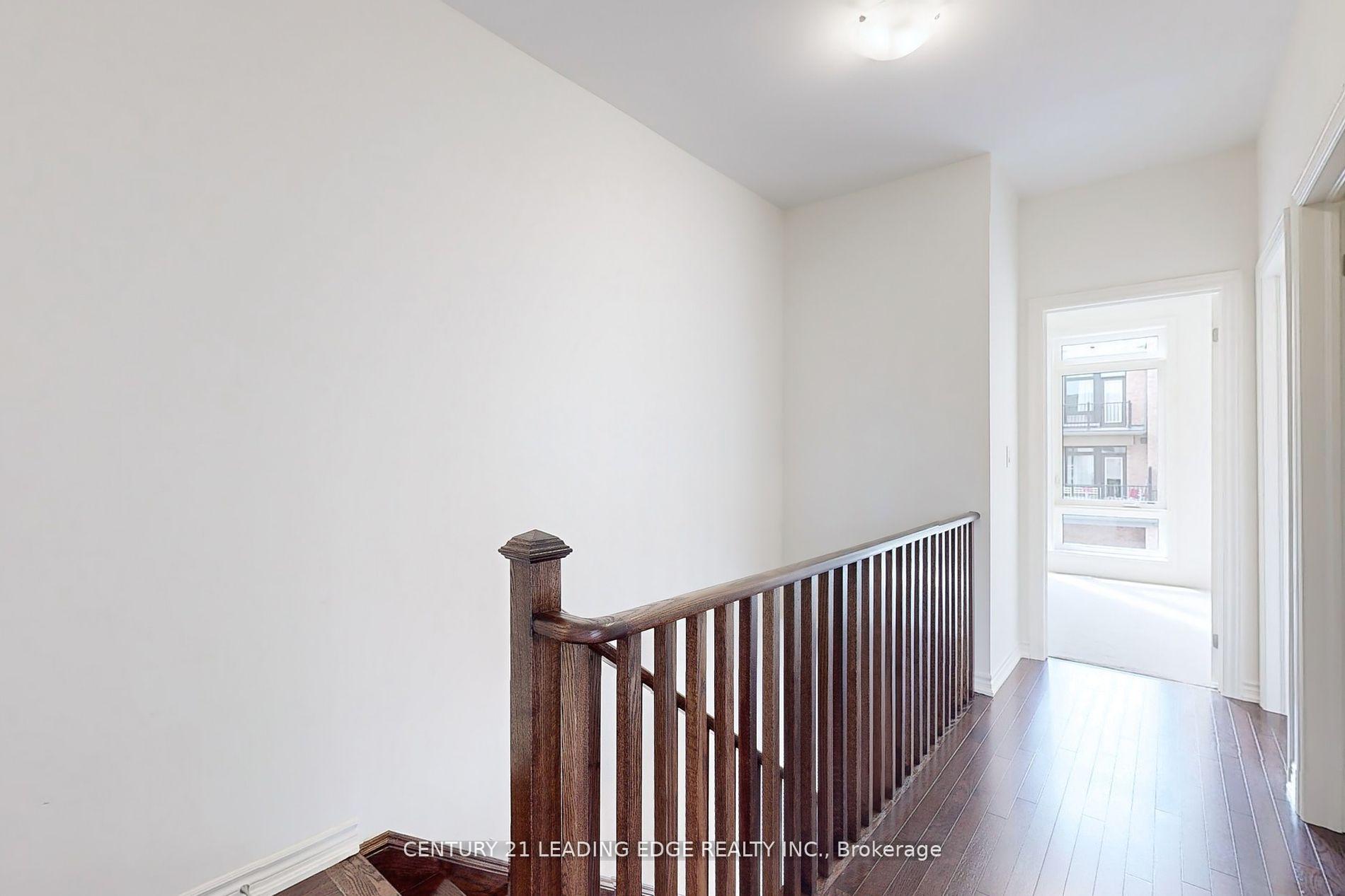 Photo 6 of 504 Danks Ridge Drive, Ajax, South East — HOMEH