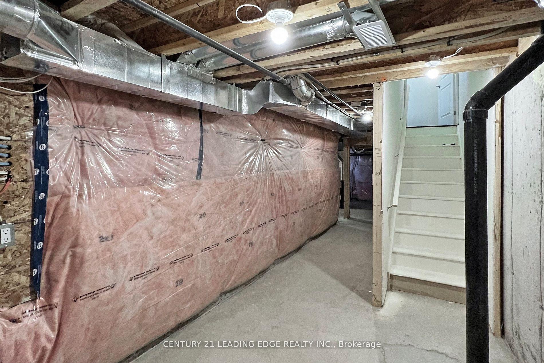Photo 33 of 504 Danks Ridge Drive, Ajax, South East — HOMEH