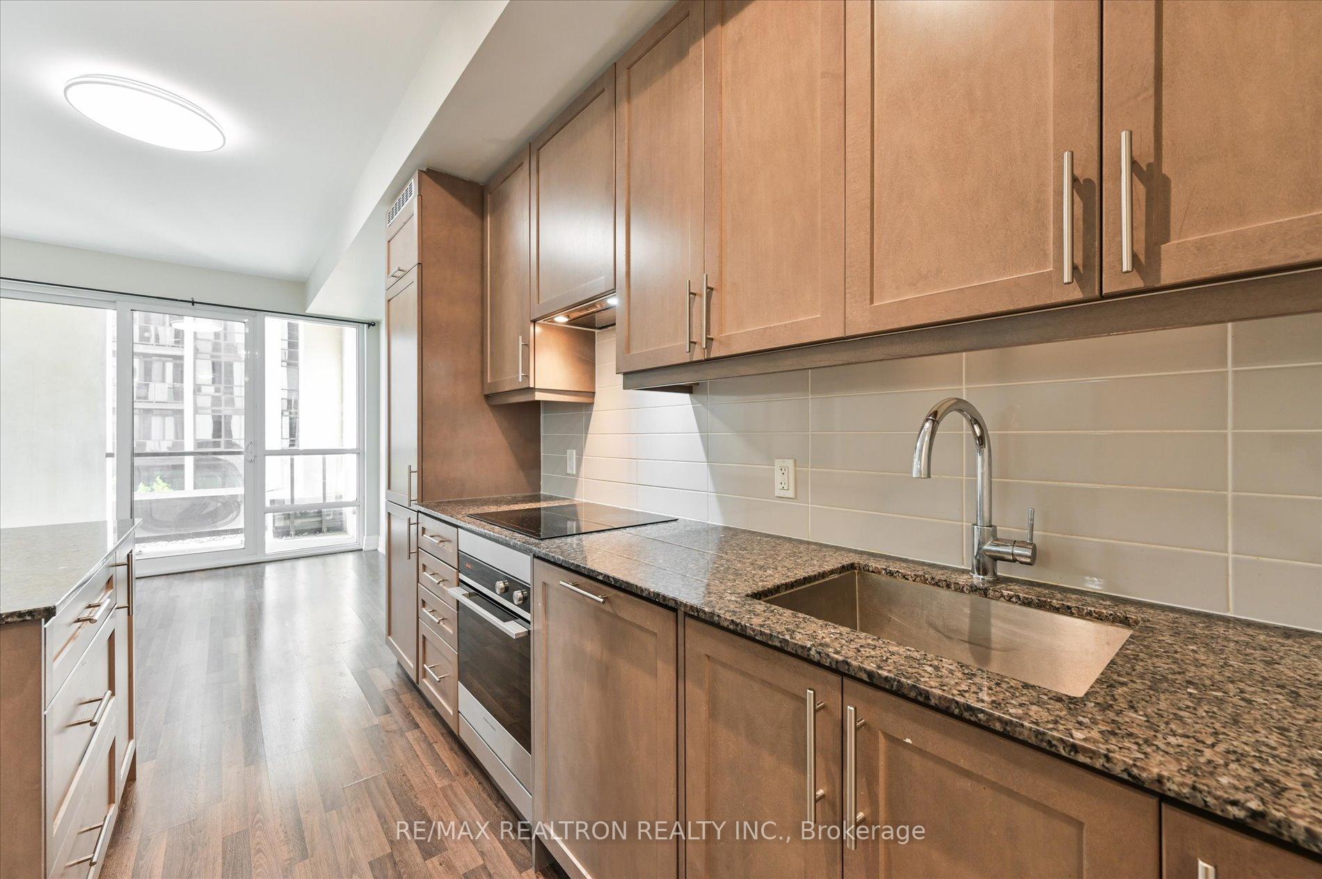Photo 9 of Unit 304, 9085 Jane Street, Vaughan, Concord — HOMEH