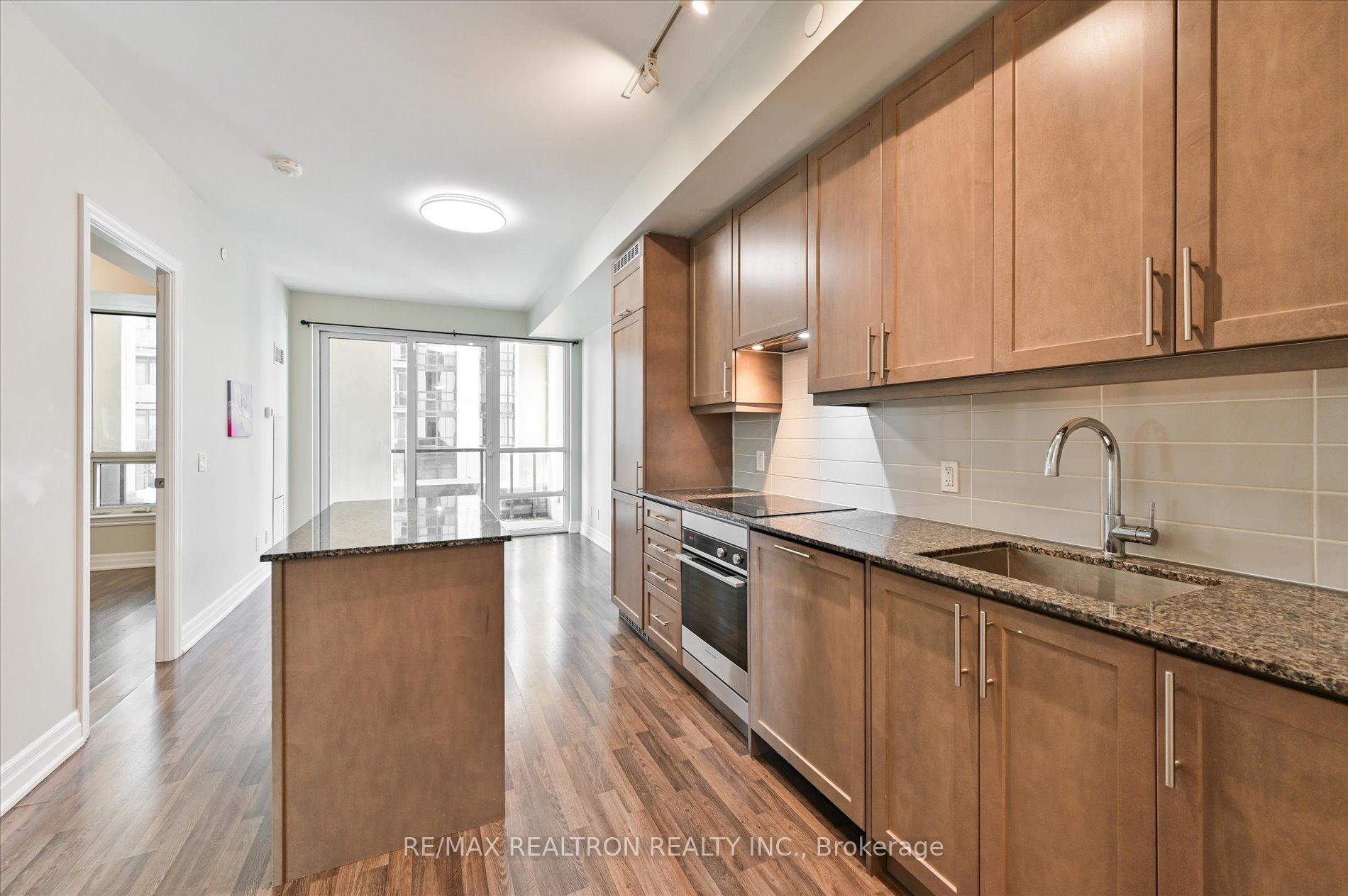Photo 11 of Unit 304, 9085 Jane Street, Vaughan, Concord — HOMEH
