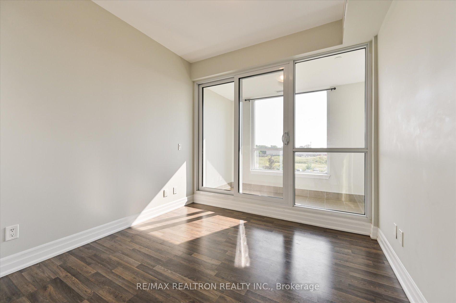 Photo 10 of Unit 304, 9085 Jane Street, Vaughan, Concord — HOMEH