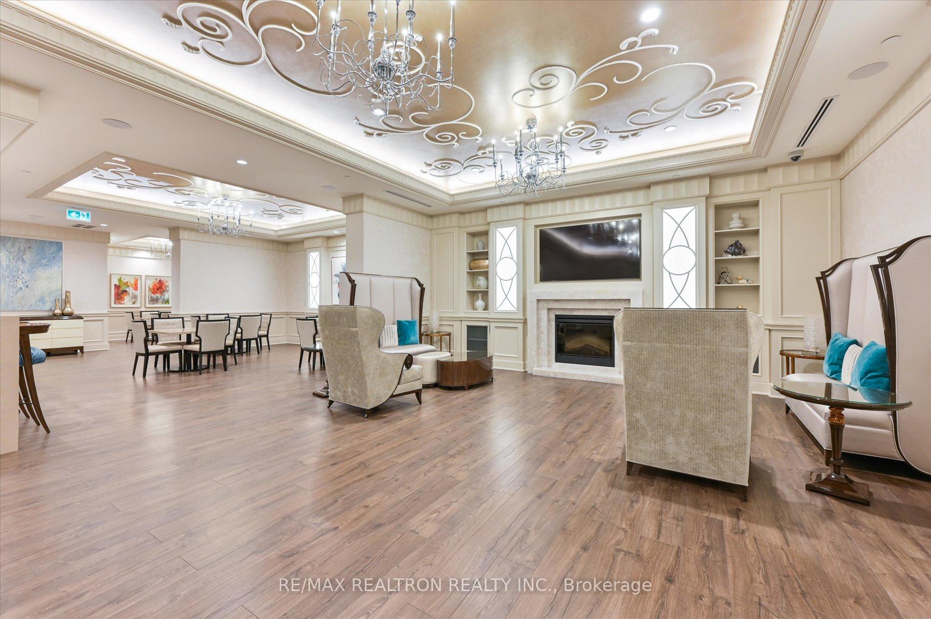 Photo 23 of Unit 304, 9085 Jane Street, Vaughan, Concord — HOMEH