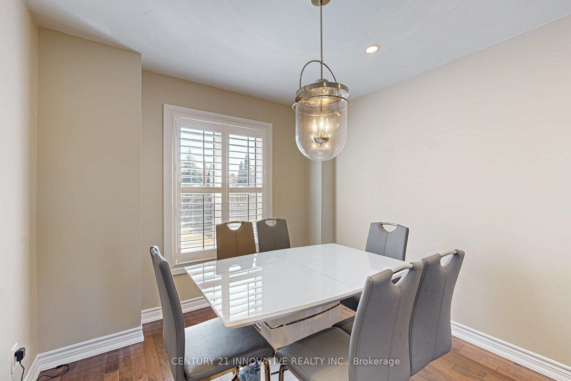 Photo 4 of 77 Rolling Acres Drive, Whitby, Rolling Acres — HOMEH