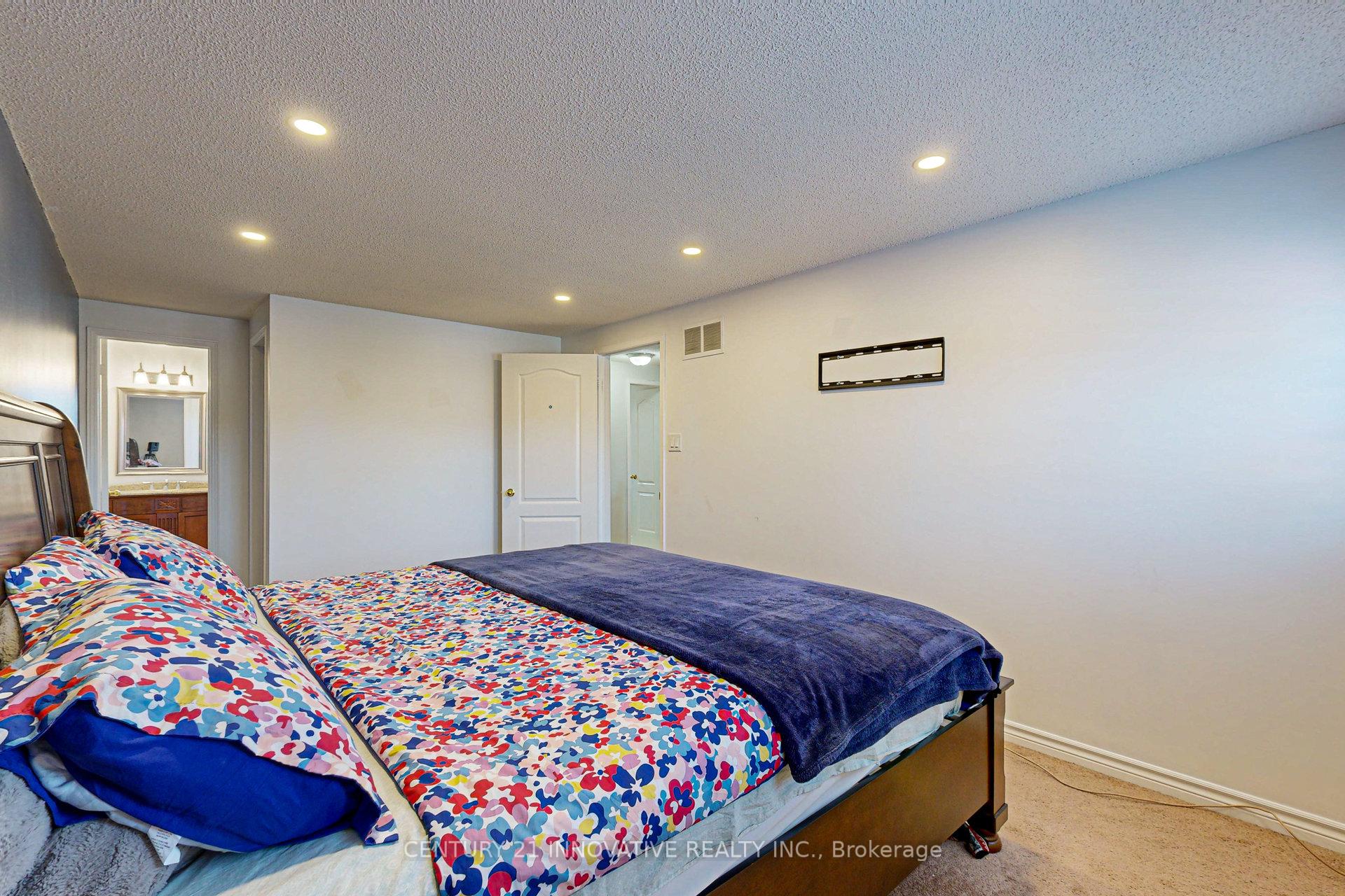 Photo 15 of 77 Rolling Acres Drive, Whitby, Rolling Acres — HOMEH