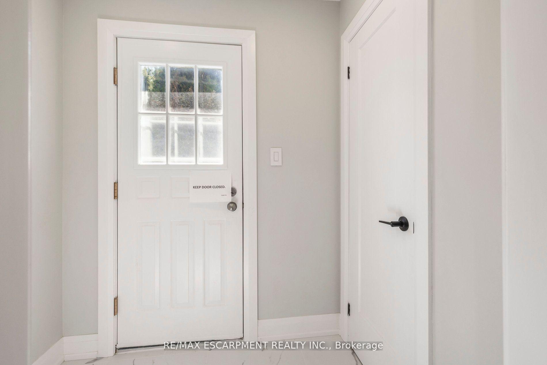 Photo 25 of 147 Garside Avenue S, Hamilton, Bartonville — HOMEH