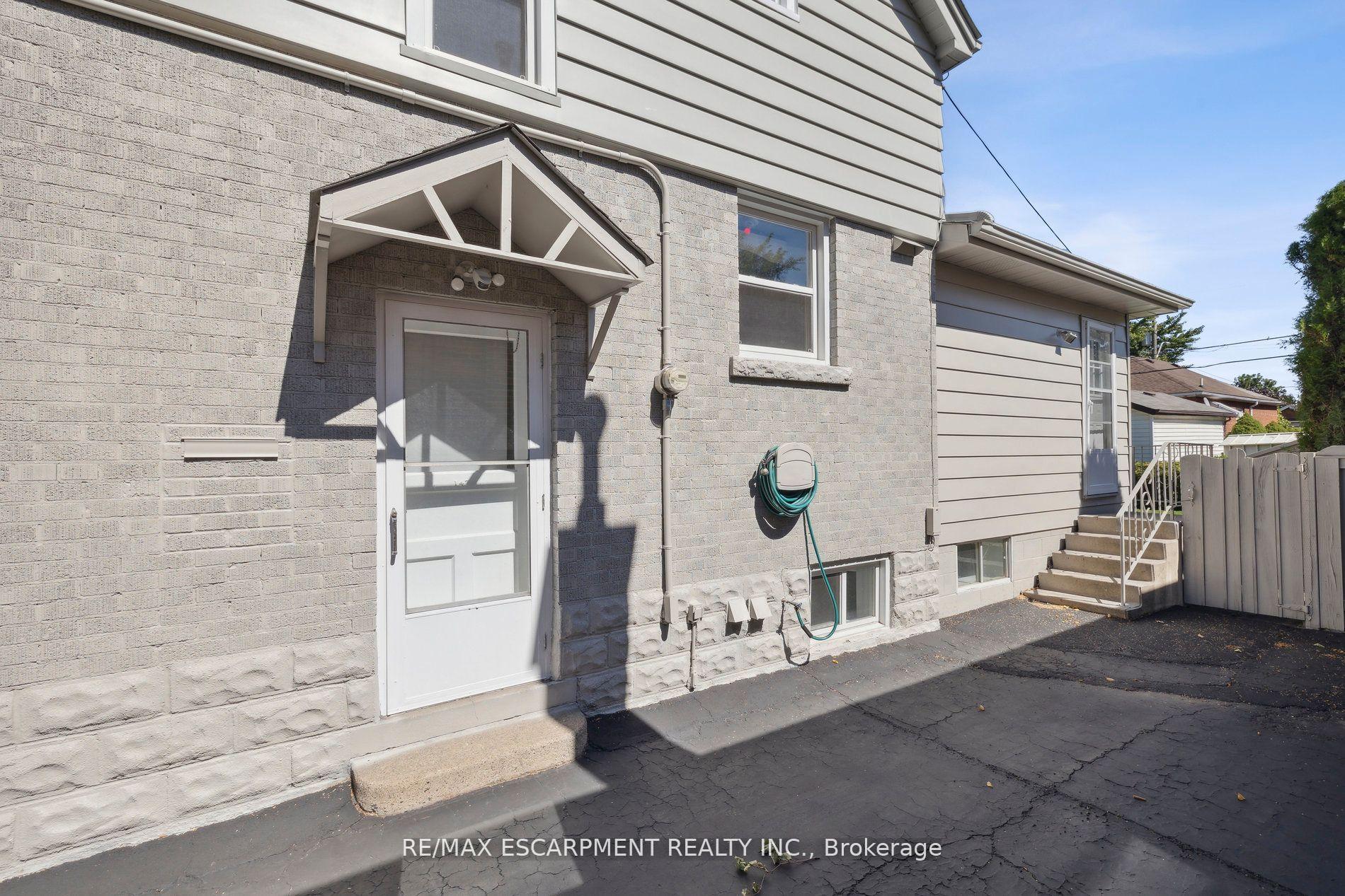 Photo 31 of 147 Garside Avenue S, Hamilton, Bartonville — HOMEH