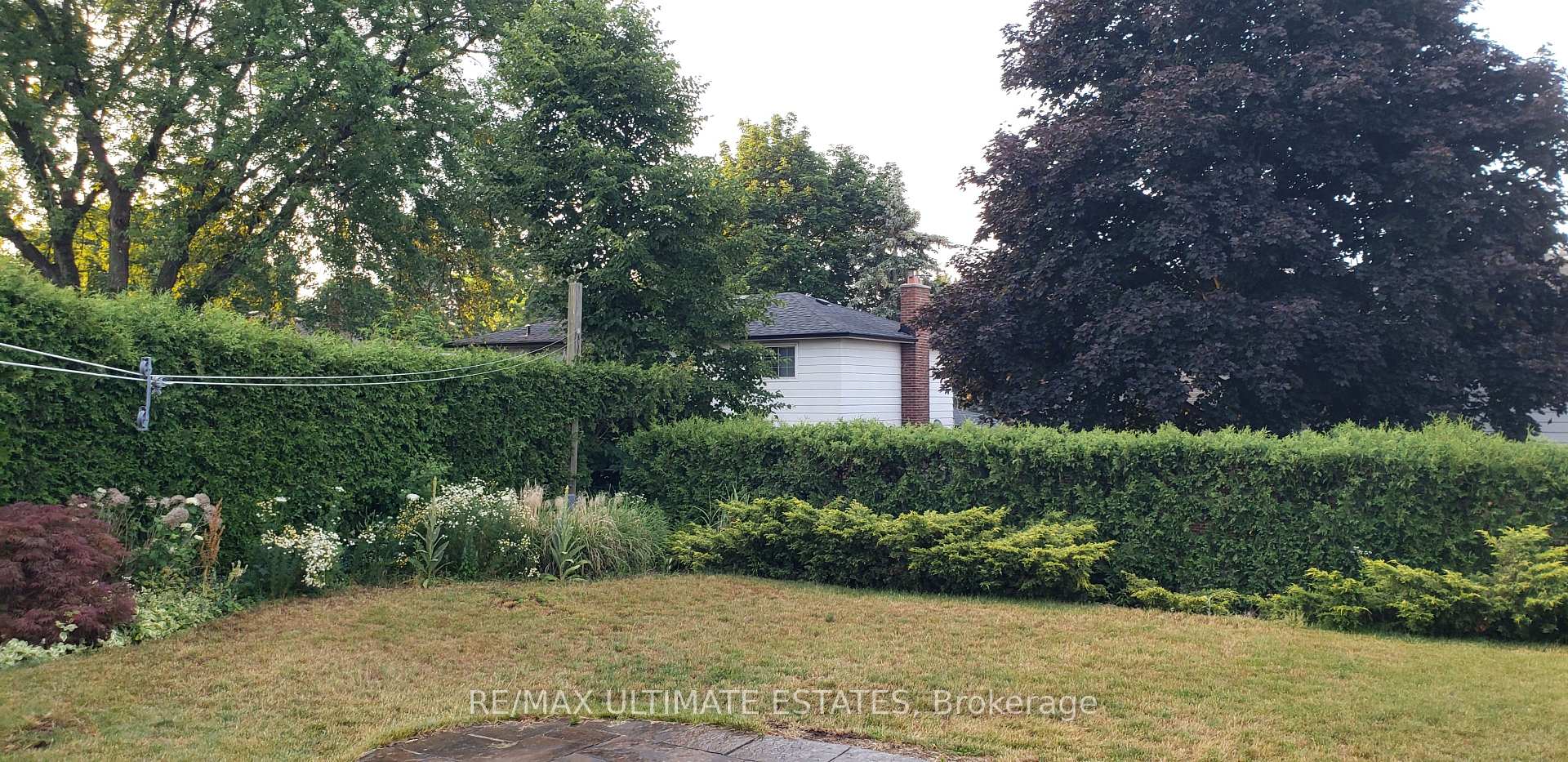 Photo 23 of 35 Shieldmark Crescent, Markham, Royal Orchard — HOMEH