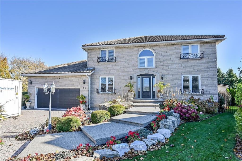 Front of 58 Tamwood Court