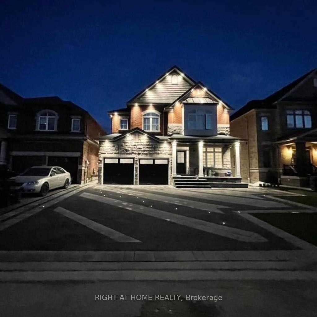 Front of 947 Wickham Road