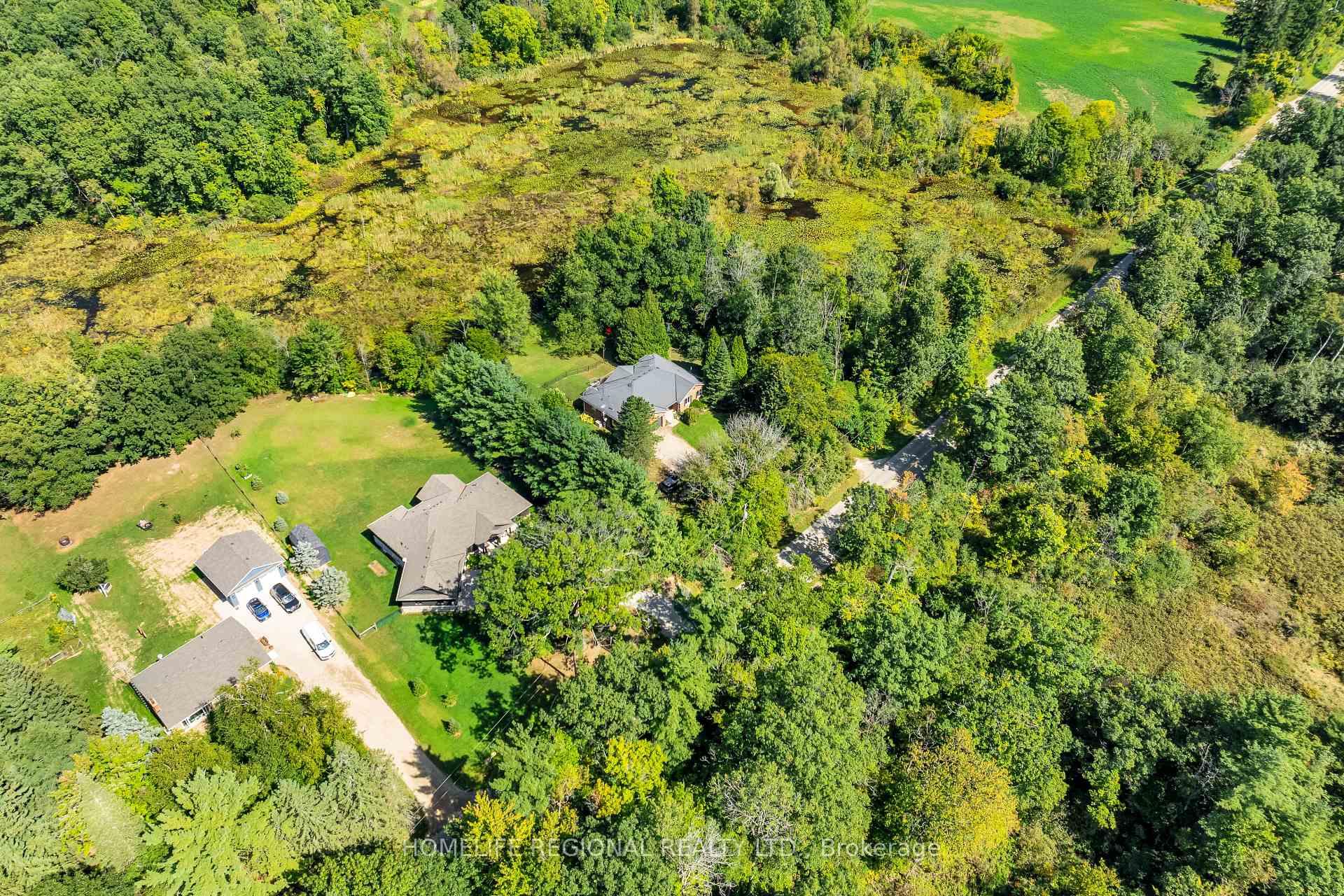 Photo 36 of 337 Scenic Drive, Brant, South Dumfries — HOMEH