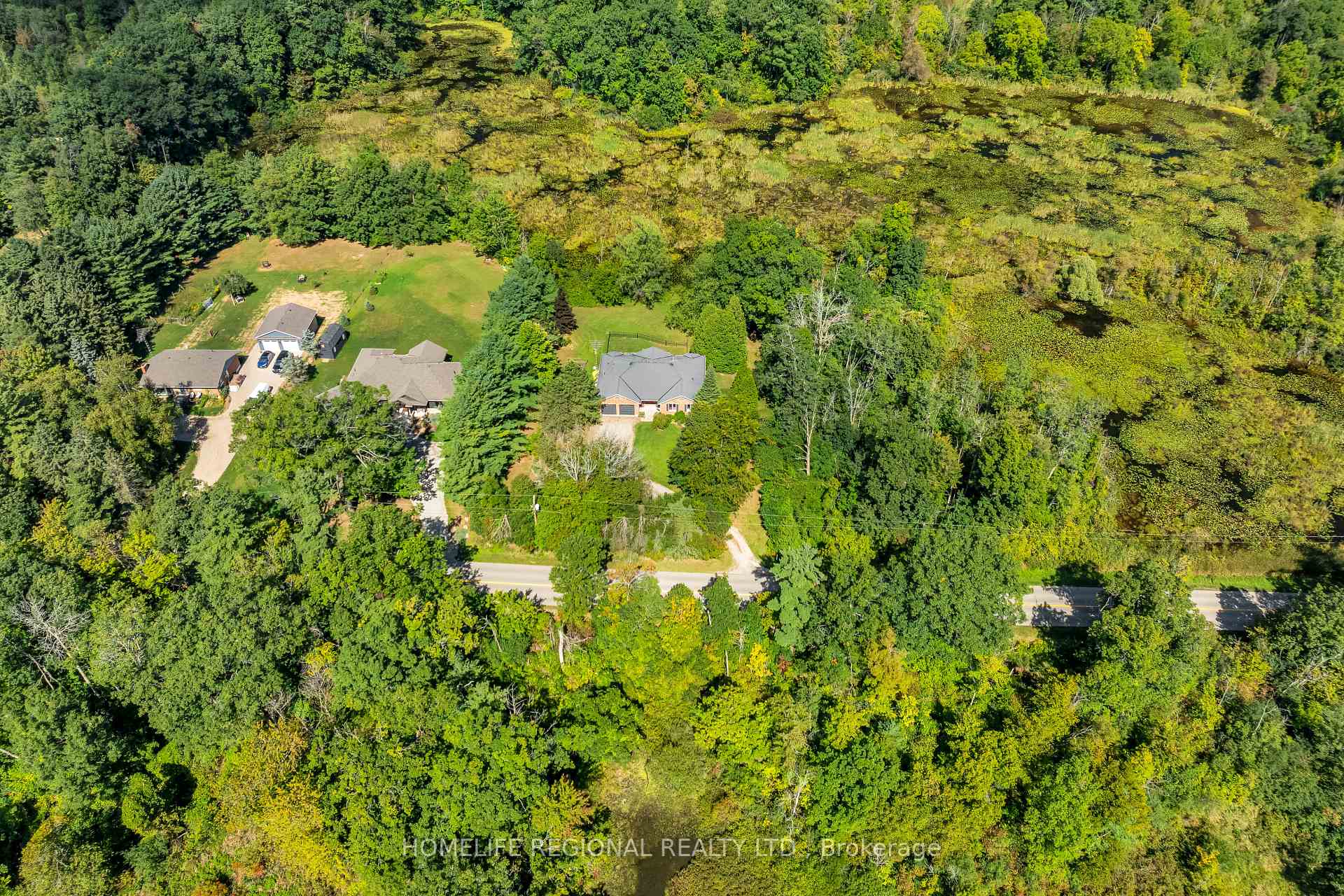 Photo 31 of 337 Scenic Drive, Brant, South Dumfries — HOMEH