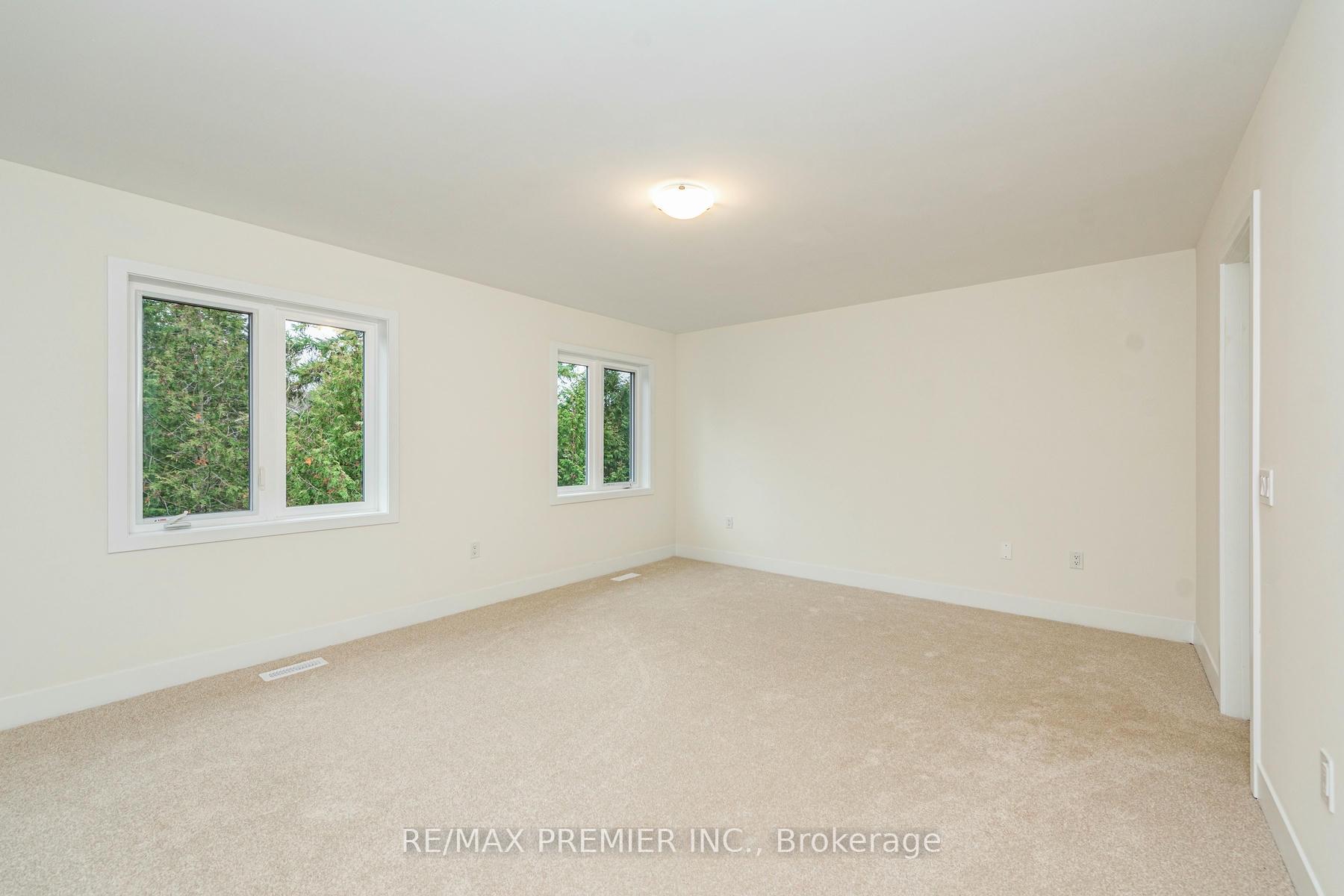 Photo 25 of 39 Auburn Court, Barrie, Ardagh — HOMEH