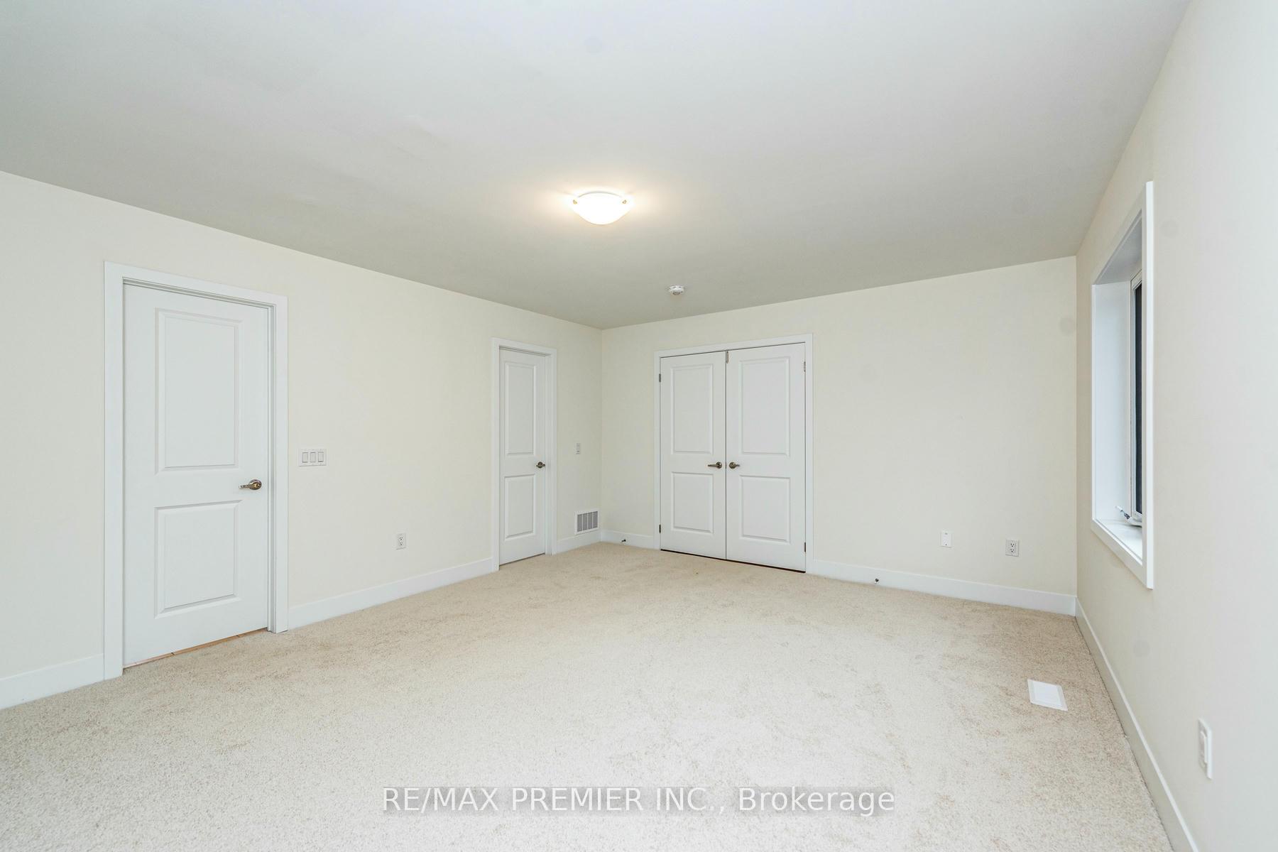 Photo 22 of 39 Auburn Court, Barrie, Ardagh — HOMEH