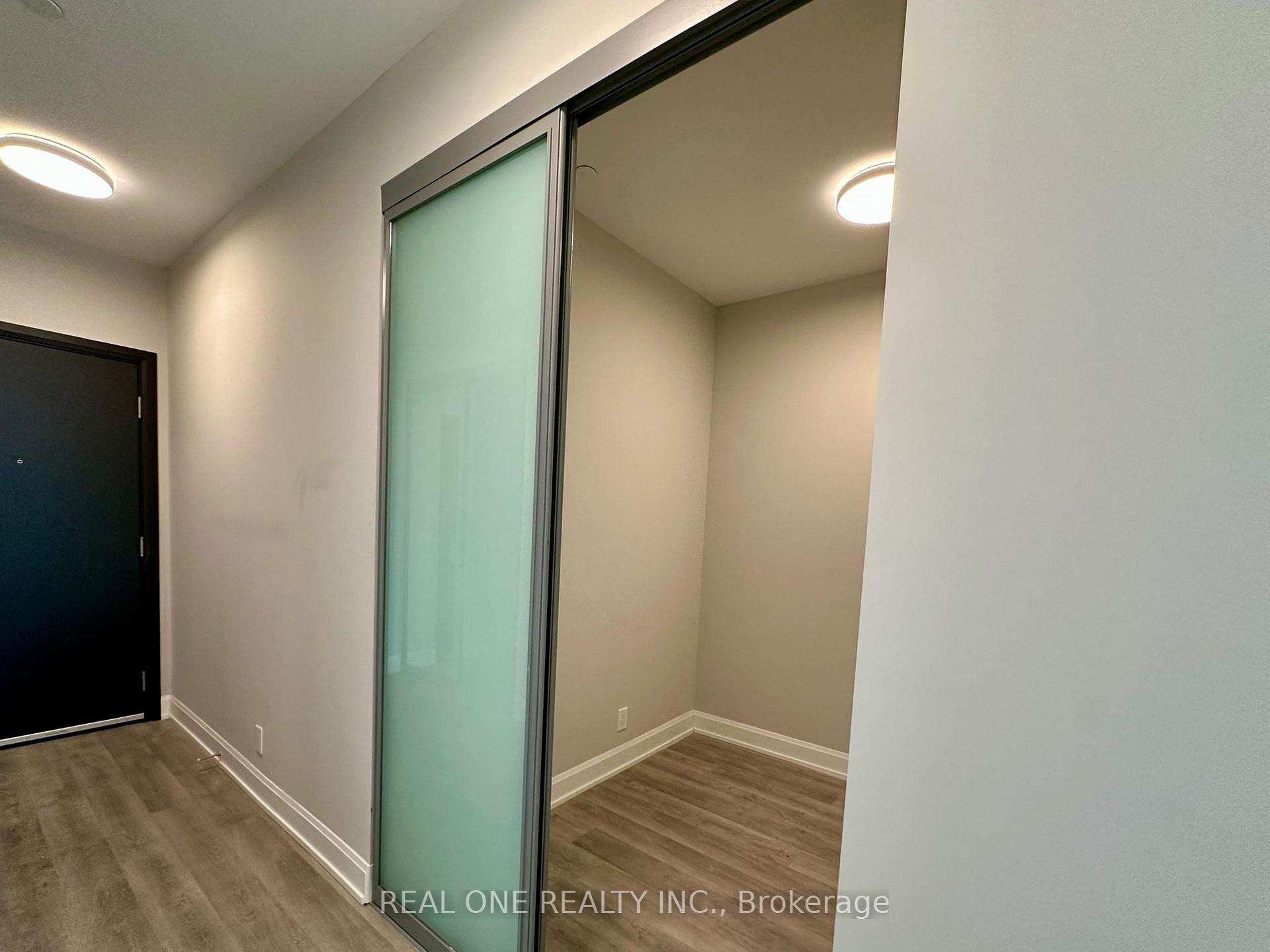 Photo 3 of Unit 3310, 38 Gandhi Lane, Markham, Commerce Valley — HOMEH