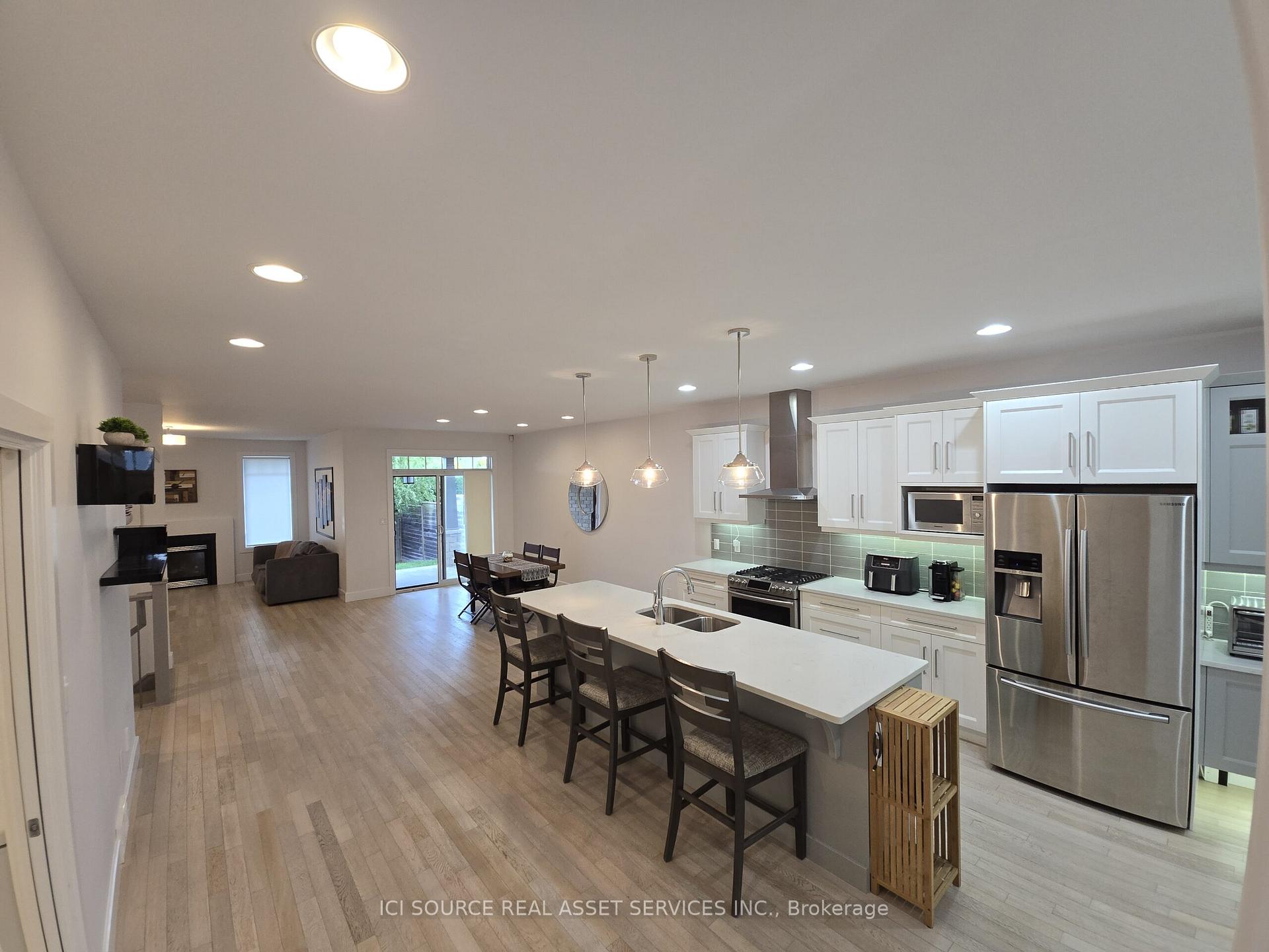 Photo 13 of 312 Graham Coughtry Court, Sarnia — HOMEH
