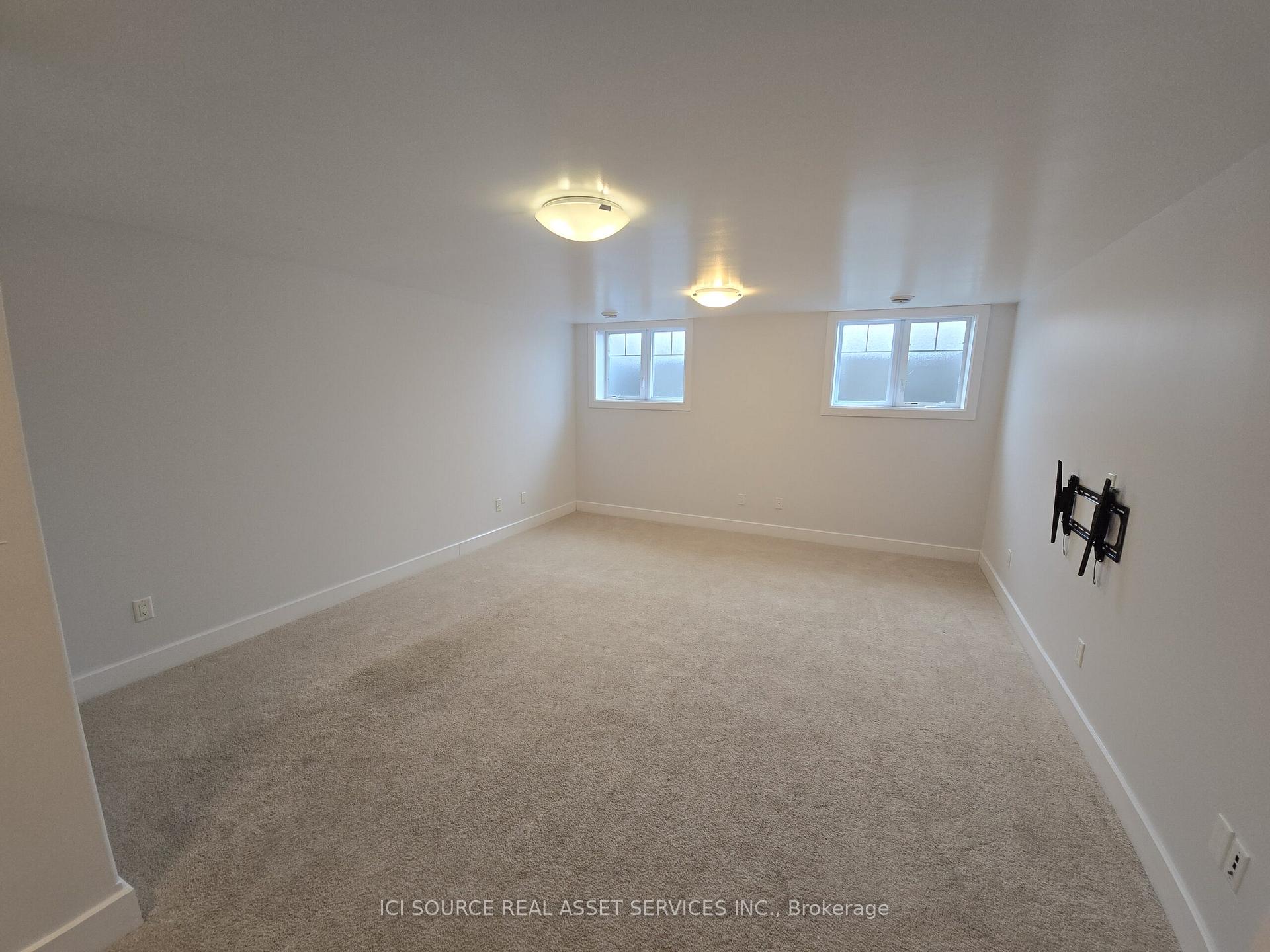 Photo 14 of 312 Graham Coughtry Court, Sarnia — HOMEH