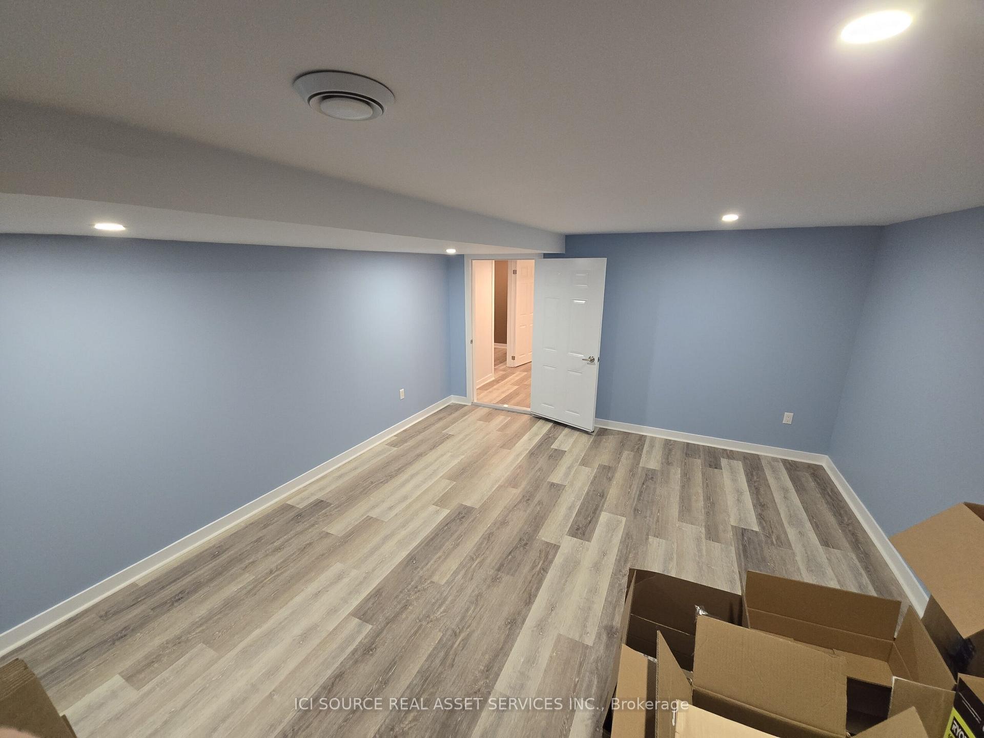 Photo 16 of 312 Graham Coughtry Court, Sarnia — HOMEH