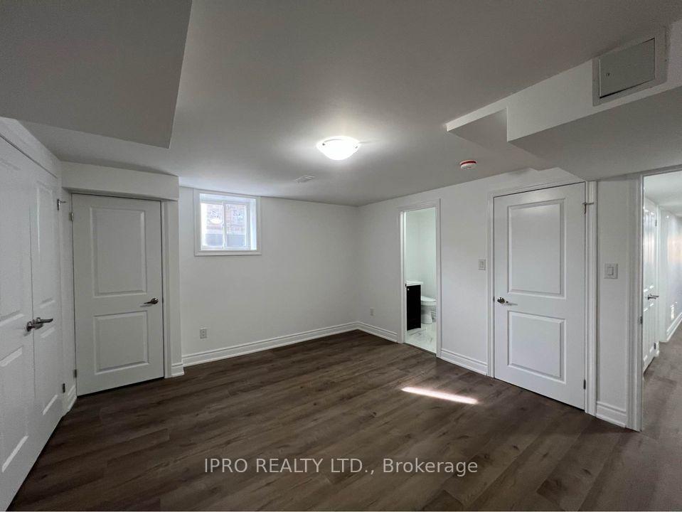 Photo 4 of Unit Lower, 22 Sutcliffe Drive, Whitby, Rolling Acres — HOMEH