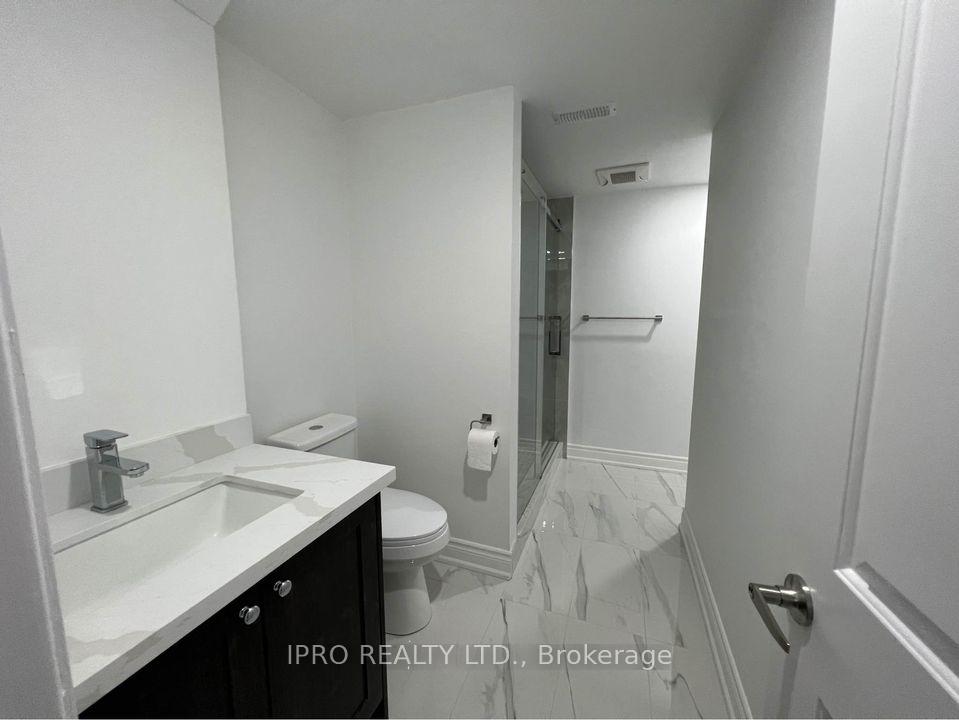 Photo 2 of Unit Lower, 22 Sutcliffe Drive, Whitby, Rolling Acres — HOMEH