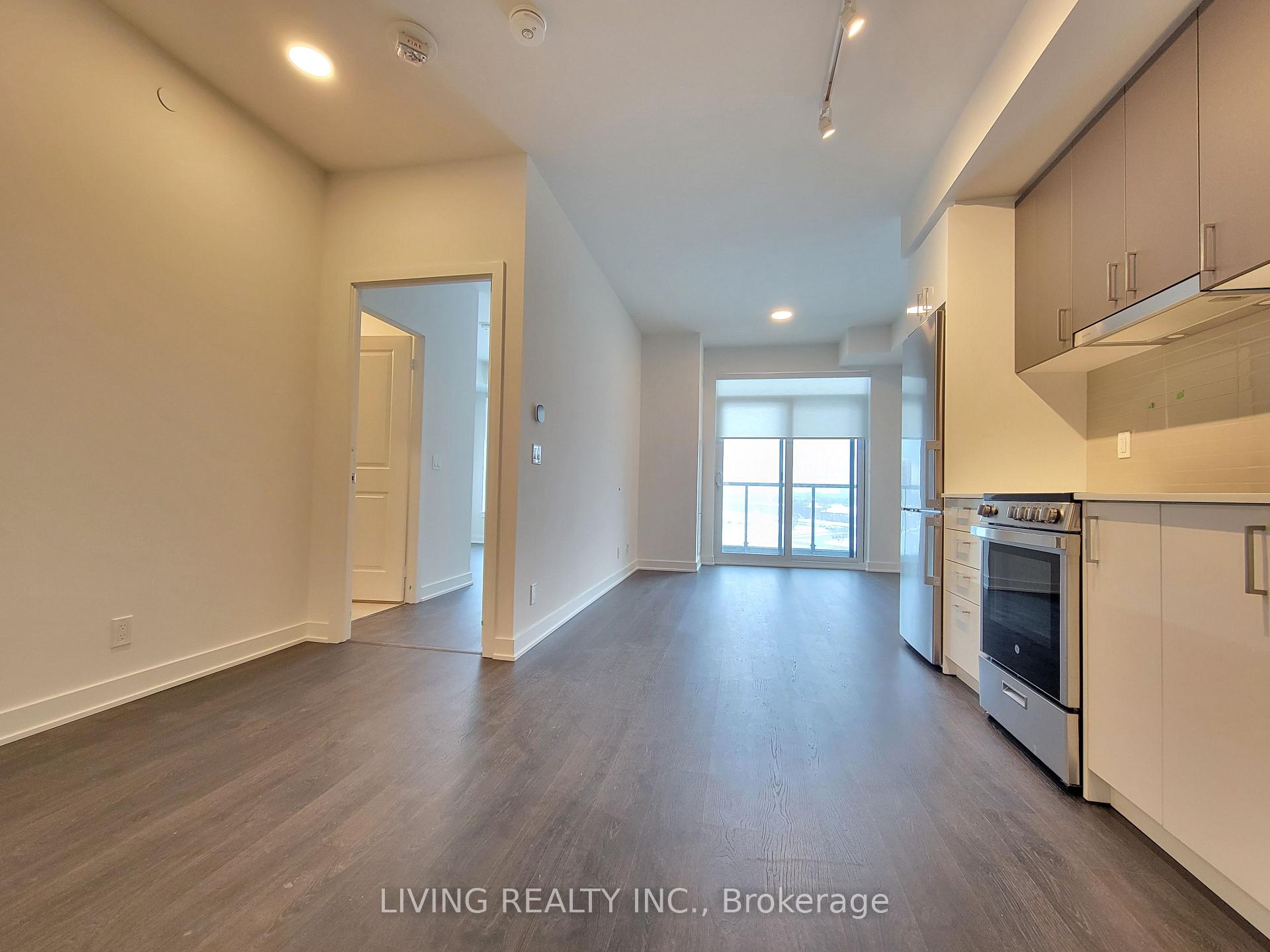 Photo 5 of Unit B530, 50 Upper Mall Way, Vaughan, Brownridge — HOMEH