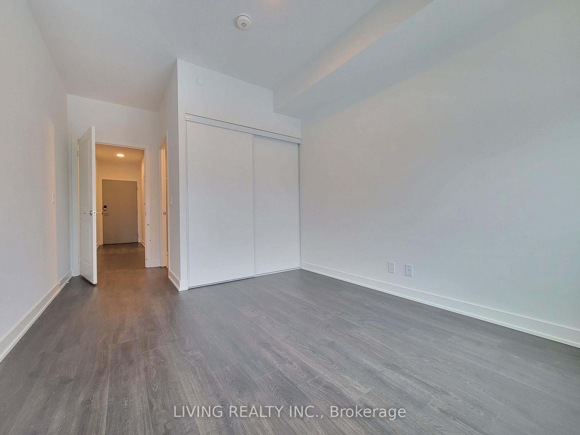 Photo 9 of Unit B530, 50 Upper Mall Way, Vaughan, Brownridge — HOMEH