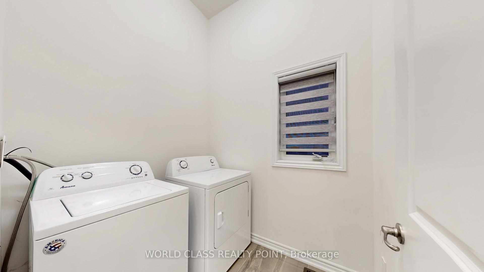 Photo 14 of 25 Doug Foulds Way E, Brant, Paris — HOMEH
