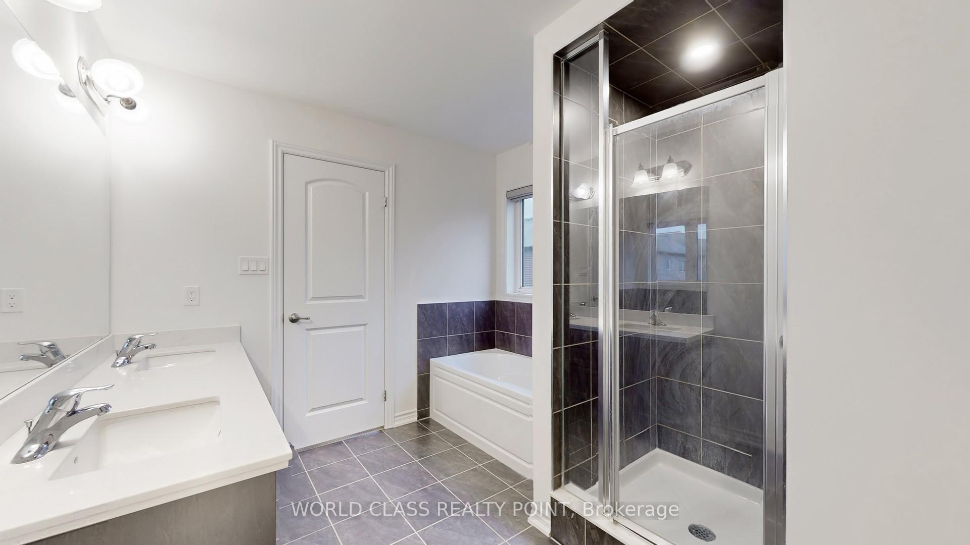 Photo 27 of 25 Doug Foulds Way E, Brant, Paris — HOMEH