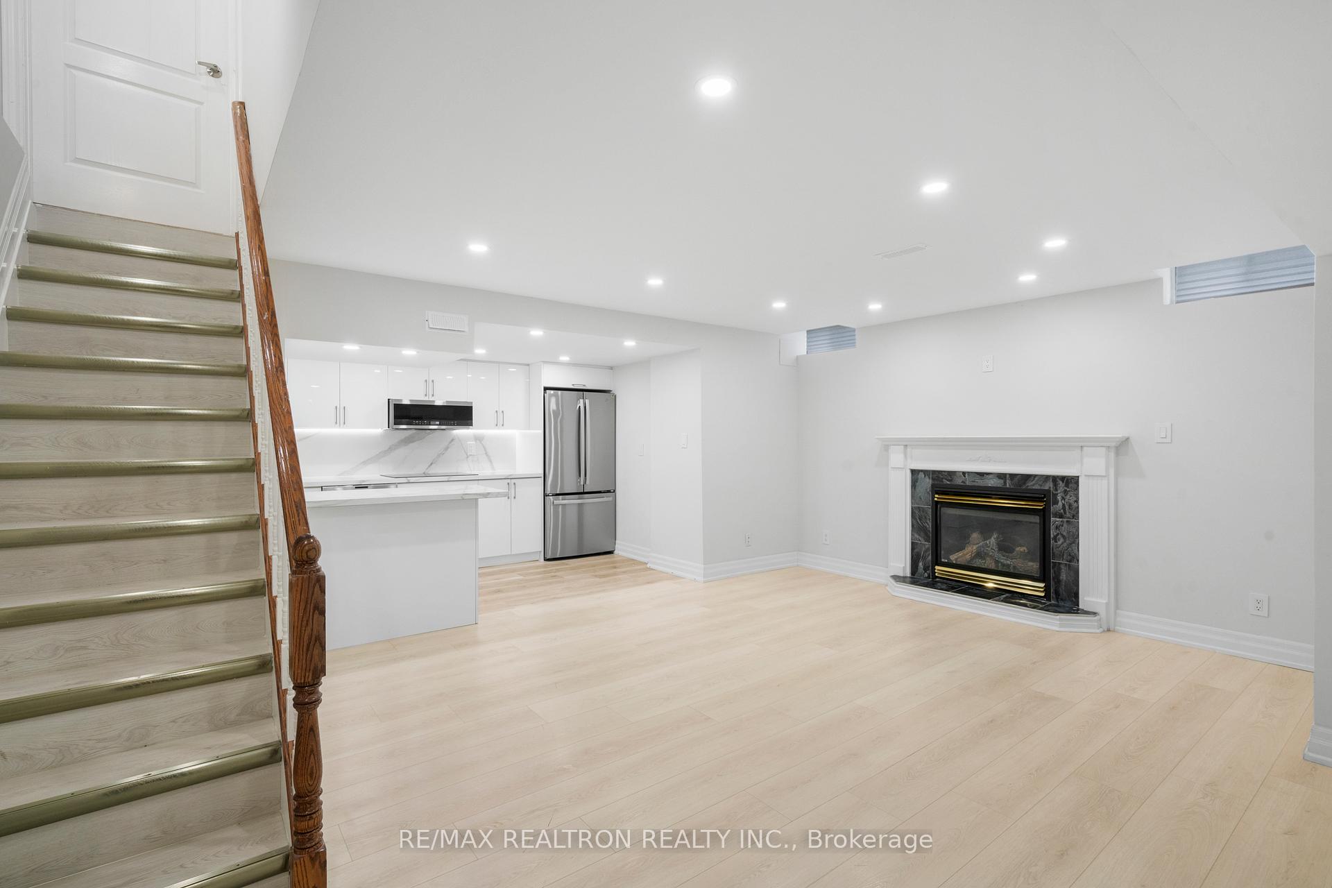Photo 9 of Unit BSMT, 91 Gateway Drive, Aurora, Bayview Wellington — HOMEH
