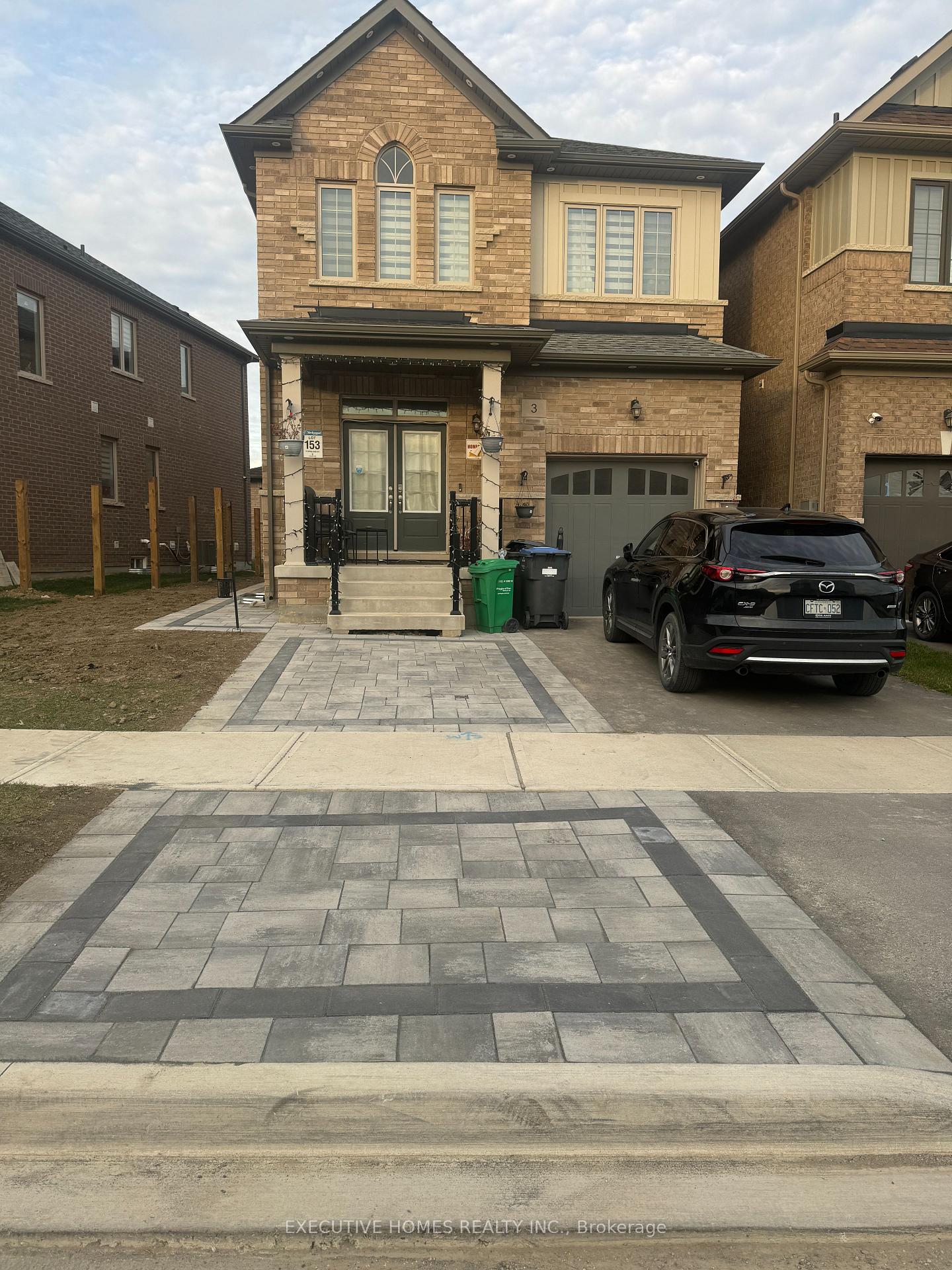 Front of 3 Spinland Street