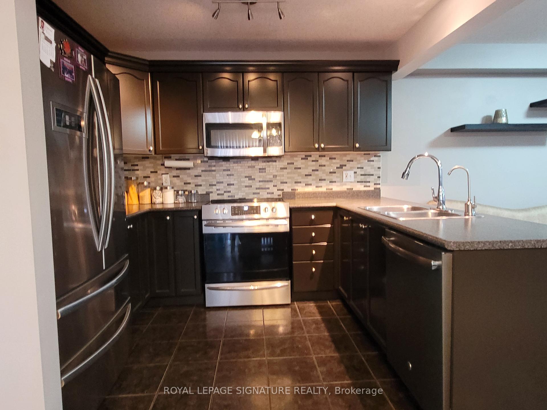 Photo 2 of 69 Banffshire Street, Kitchener — HOMEH