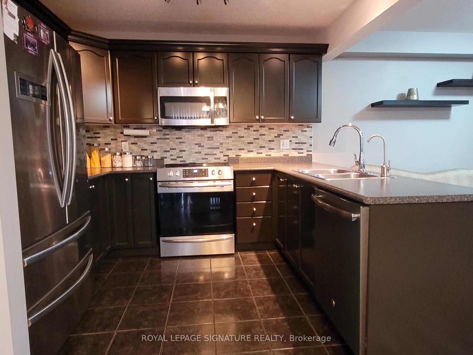 Photo 4 of 69 Banffshire Street, Kitchener — HOMEH