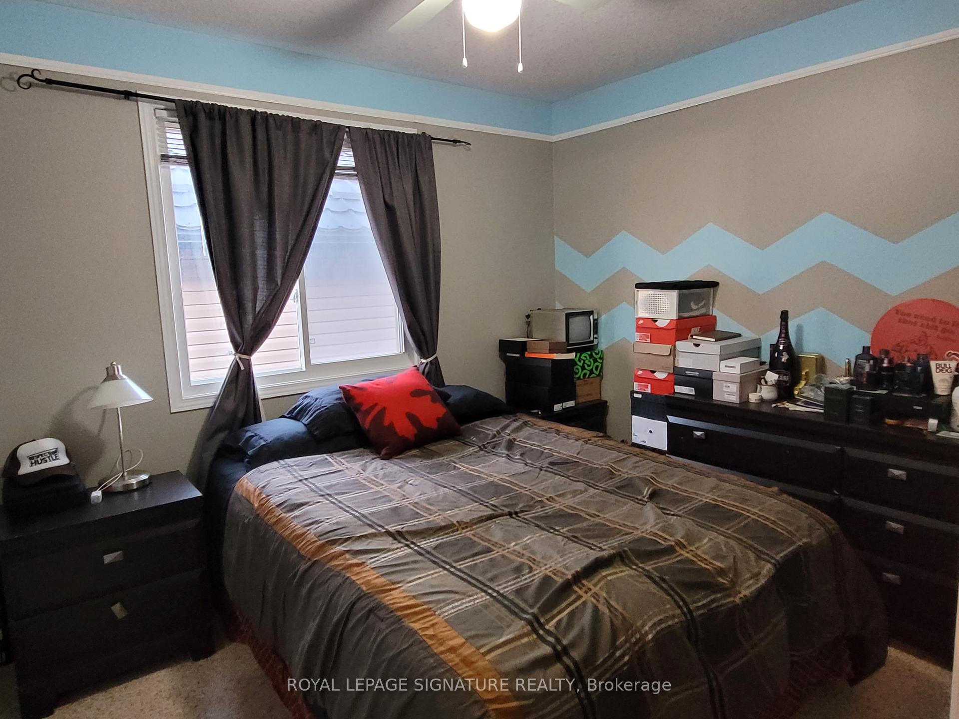 Photo 5 of 69 Banffshire Street, Kitchener — HOMEH