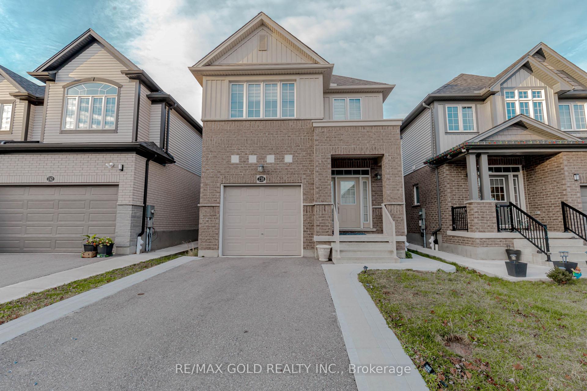 Front of 238 Sedgewood Street