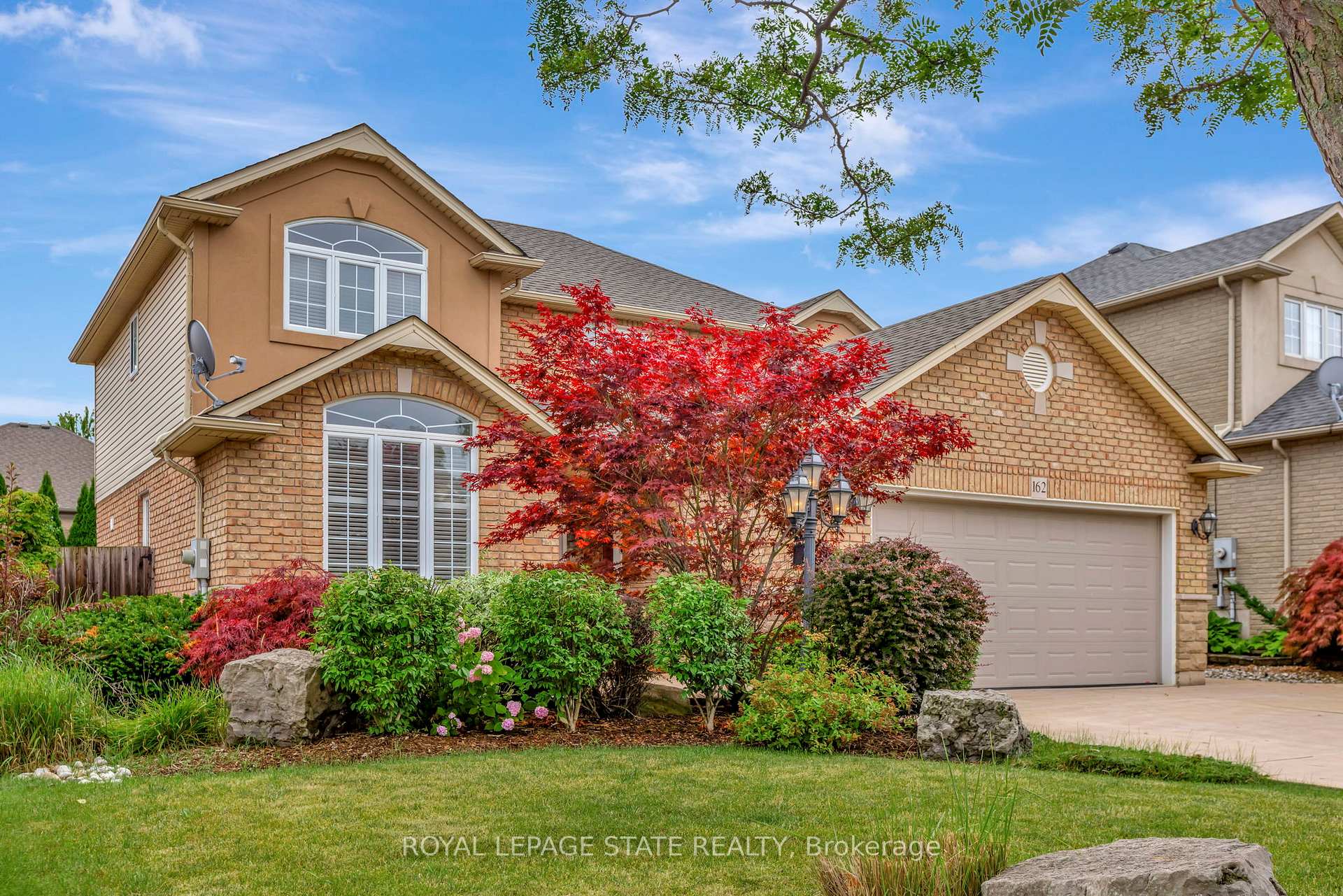 Front of 162 Silverlace Circle